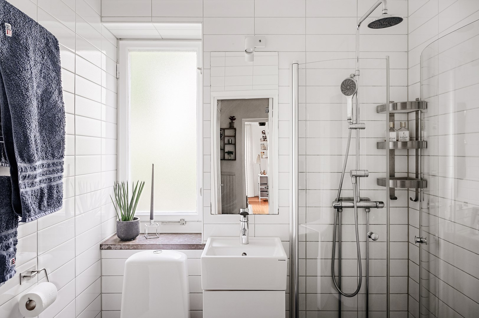 Bostadsbild från Ugglevägen 17E, Såld i Saltängen, Nacka