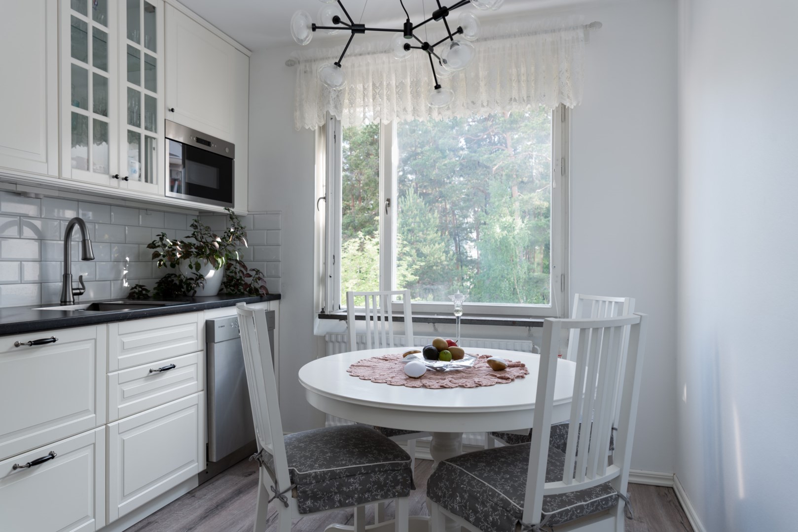 Bostadsbild från Polstjärnegatan 37, Såld i Vetterstorp, Västerås