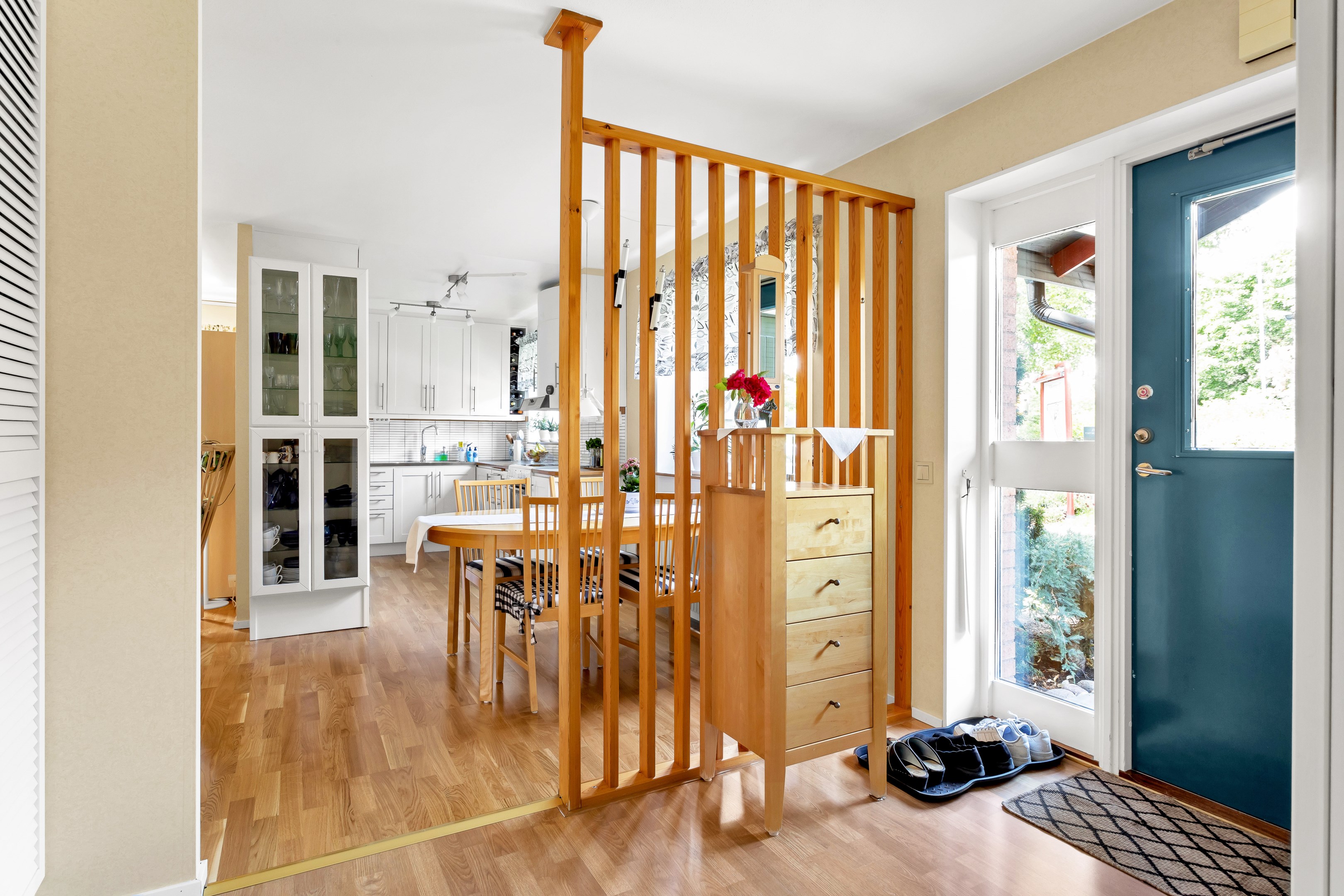 Bostadsbild från Lings väg 27, Såld i Löten, Uppsala