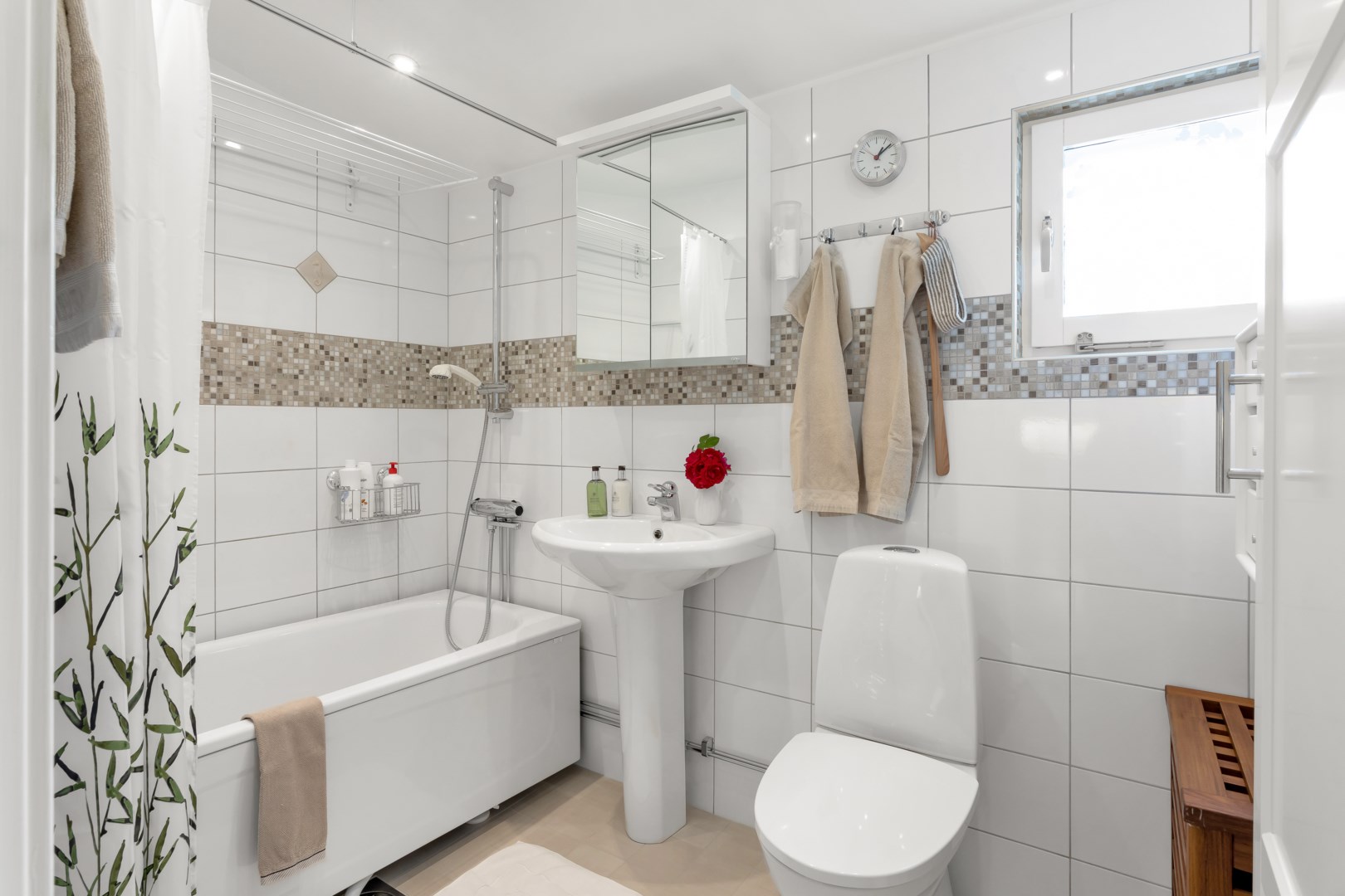 Bostadsbild från Lings väg 27, Såld i Löten, Uppsala