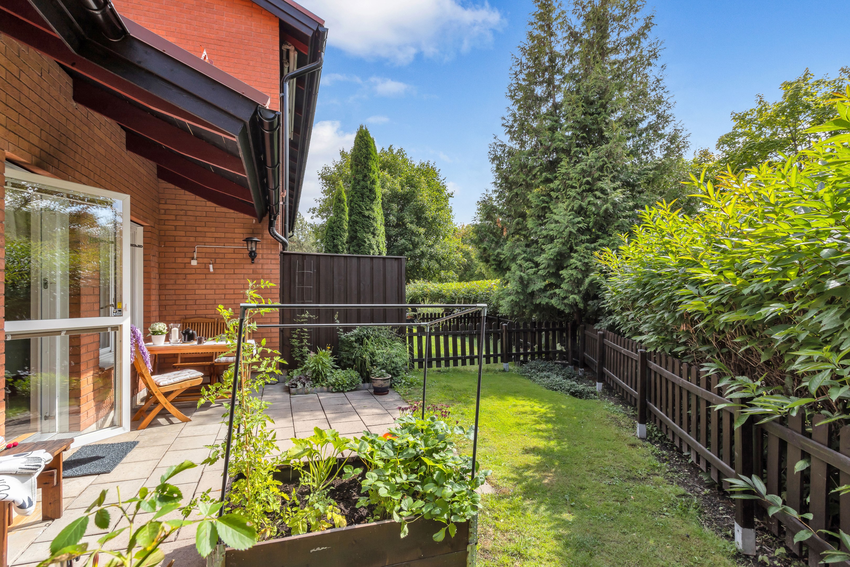 Bostadsbild från Lings väg 27, Såld i Löten, Uppsala