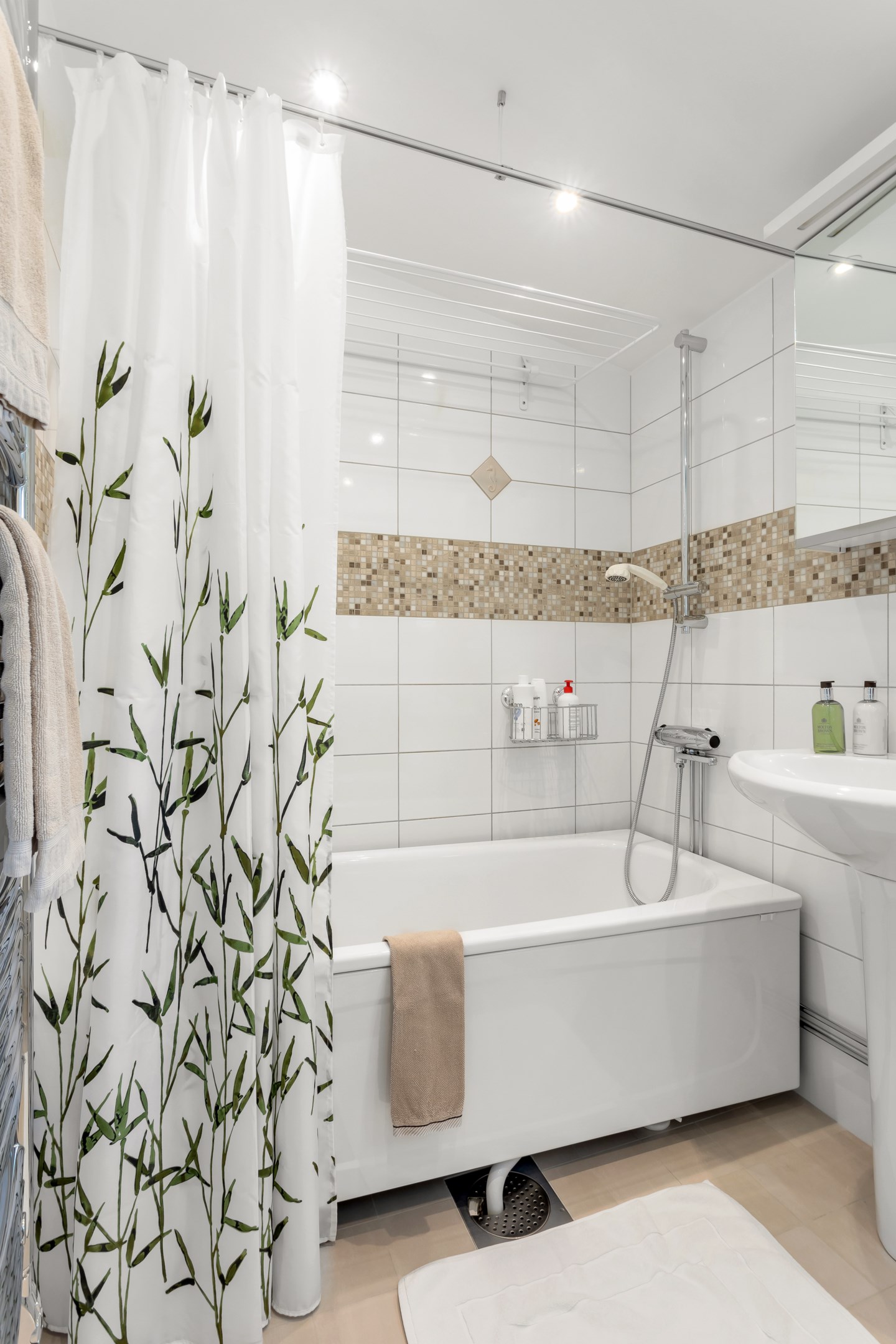 Bostadsbild från Lings väg 27, Såld i Löten, Uppsala