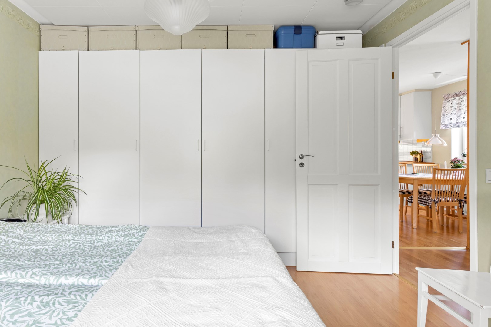 Bostadsbild från Lings väg 27, Såld i Löten, Uppsala