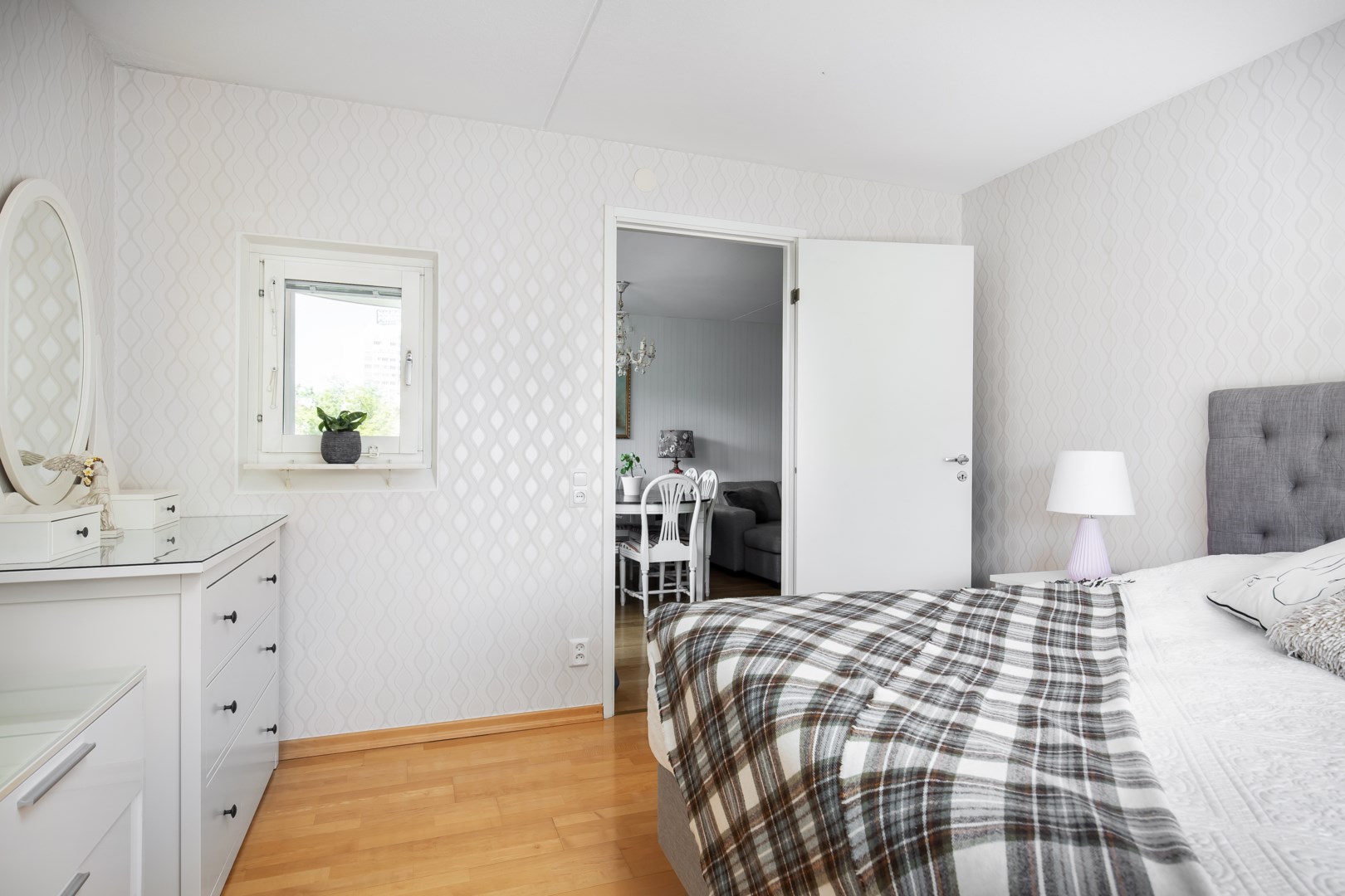 Bostadsbild från Serenadvägen 40, Såld i Nacka Forum, Nacka