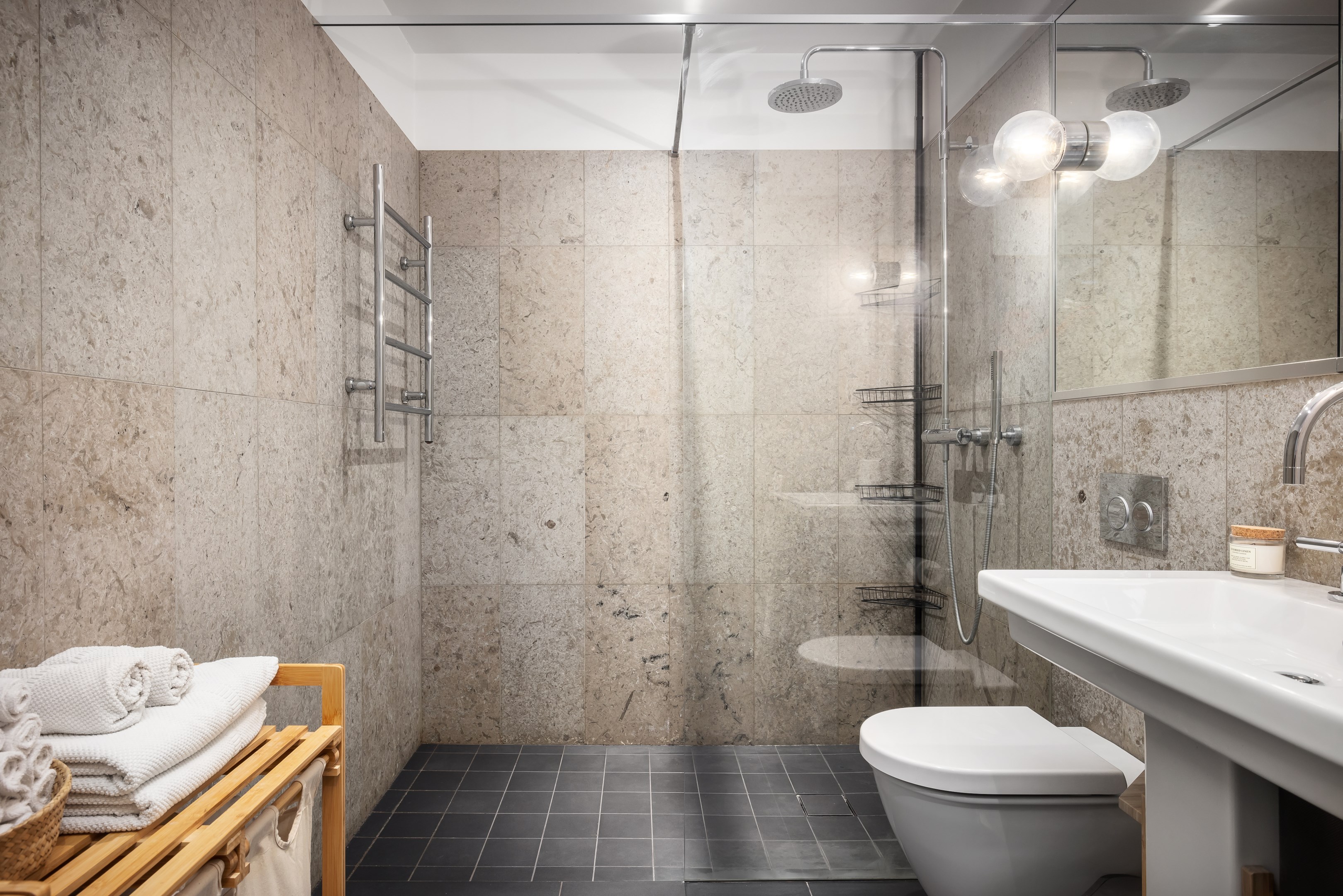 Bostadsbild från Fabrikörvägen 4A, 7 tr, Såld i Nacka Strand, Nacka