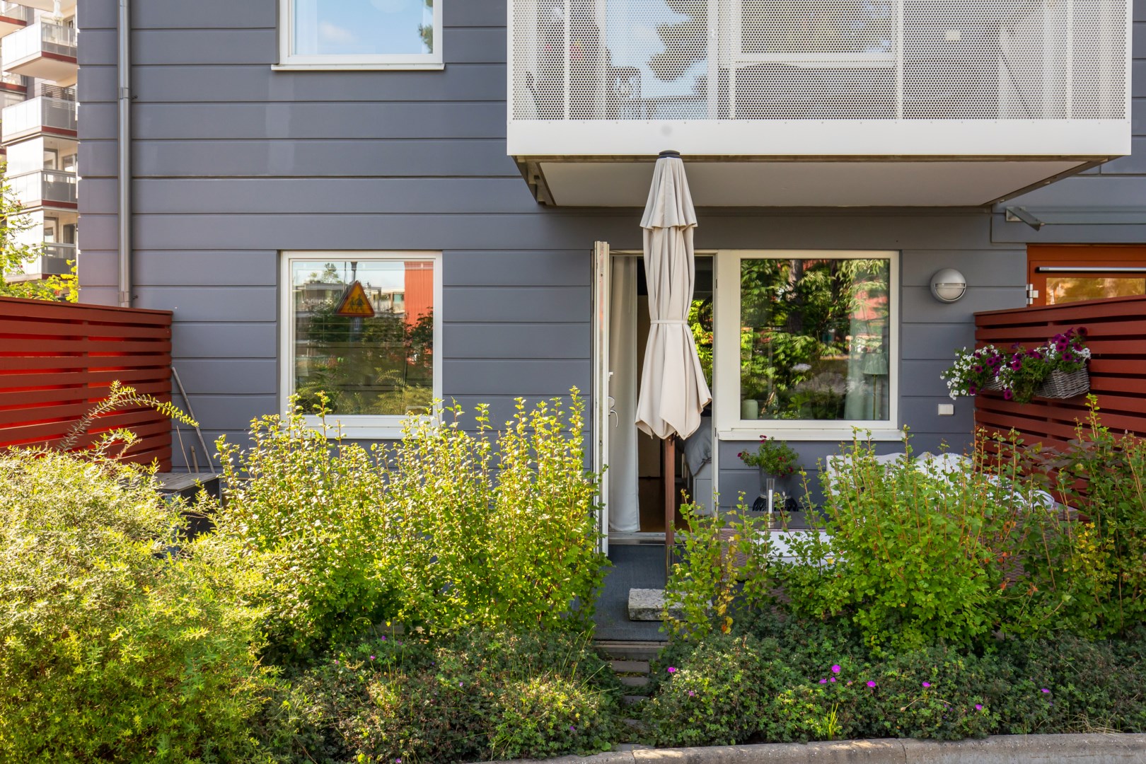 Bostadsbild från Godtemplarvägen 5, Såld i Tollare, Nacka