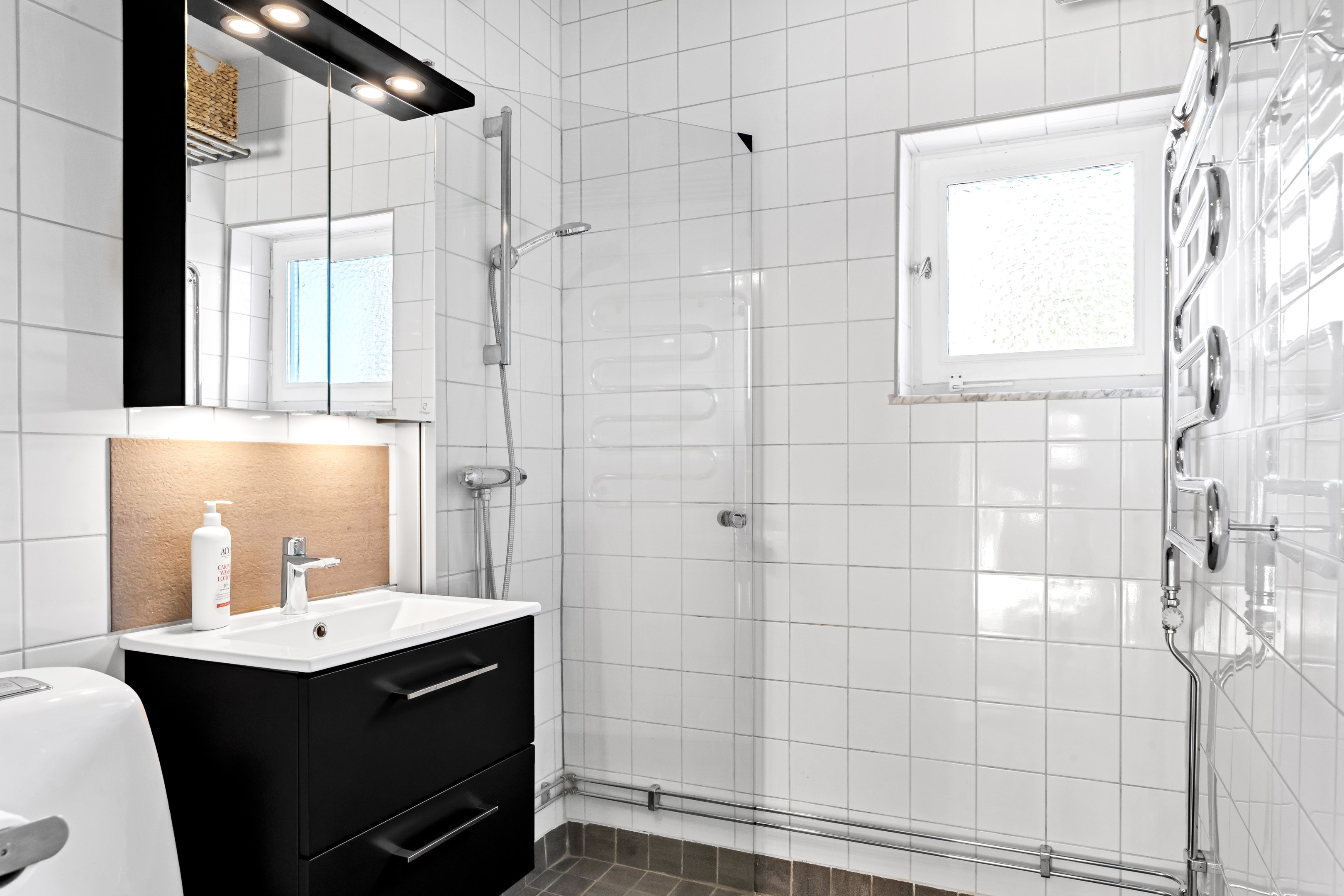 Bostadsbild från Gnejsvägen 16B, Såld i Eriksberg, Uppsala