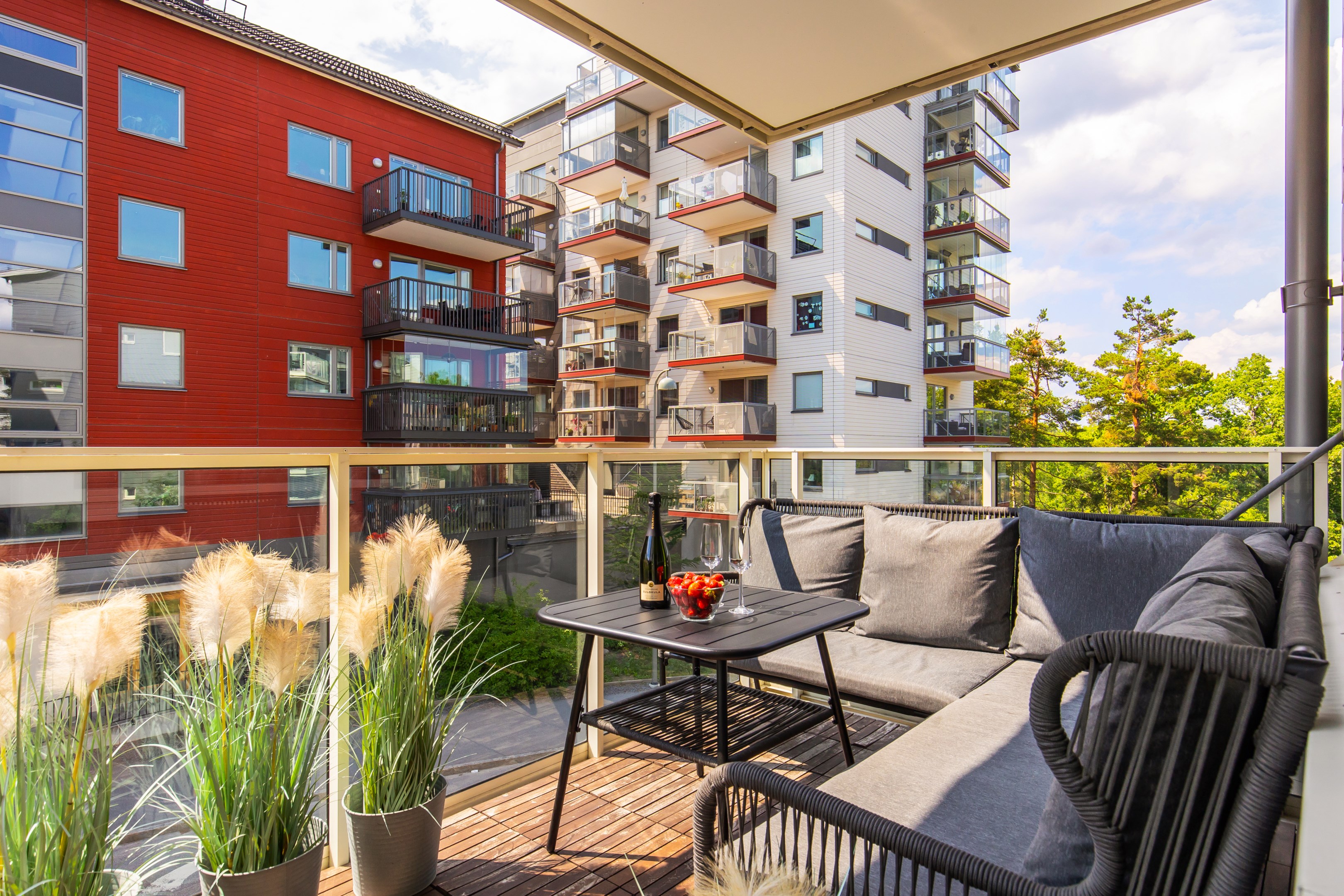 Bostadsbild från Hedenströms väg 11, Såld i Tollare, Nacka