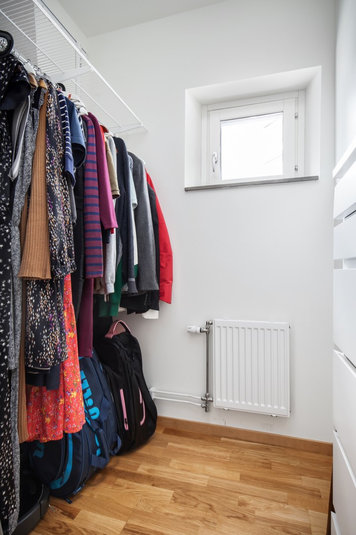 Bostadsbild från Hedenströms väg 11, Såld i Tollare, Nacka