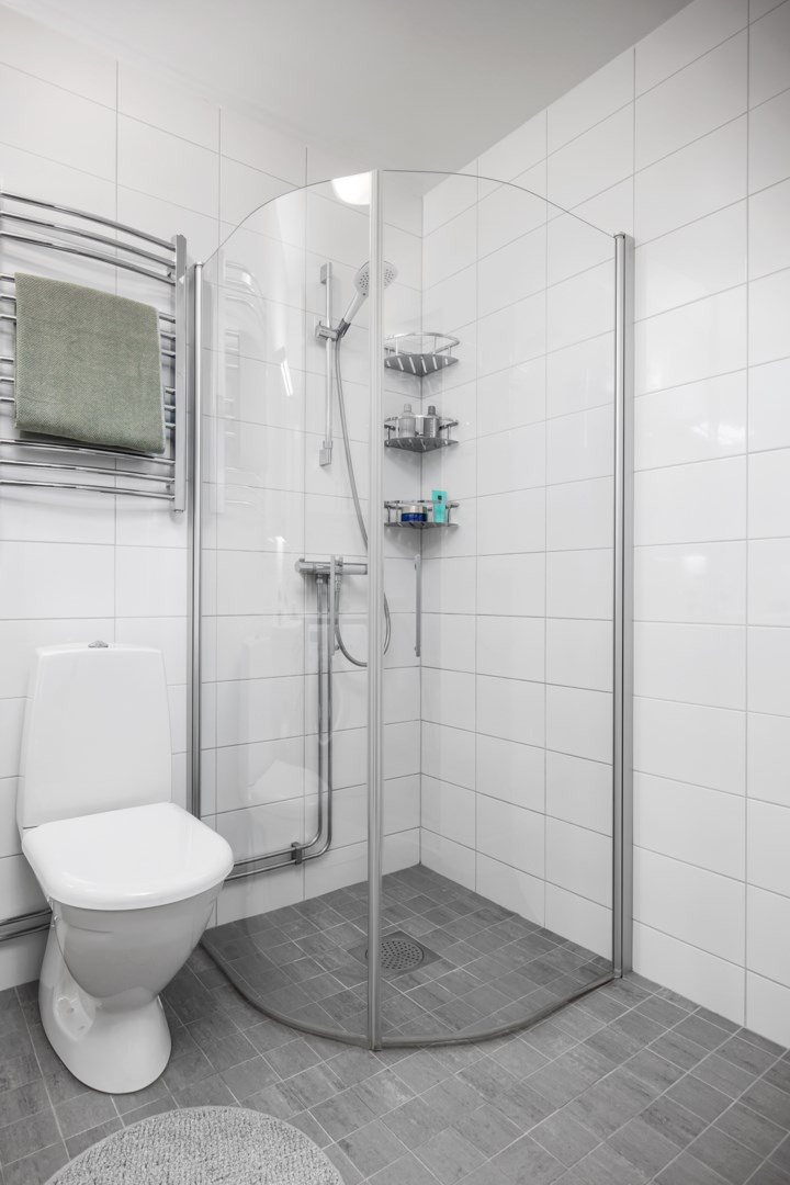 Bostadsbild från Hedenströms väg 11, Såld i Tollare, Nacka