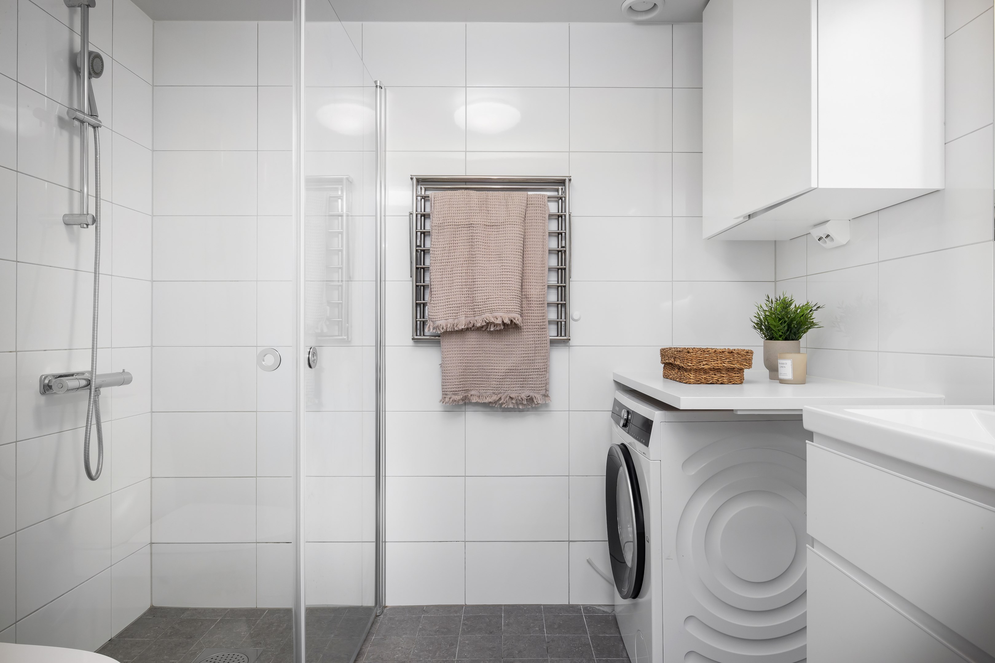 Bostadsbild från Mjölnarvägen 8D, Såld i , Nacka