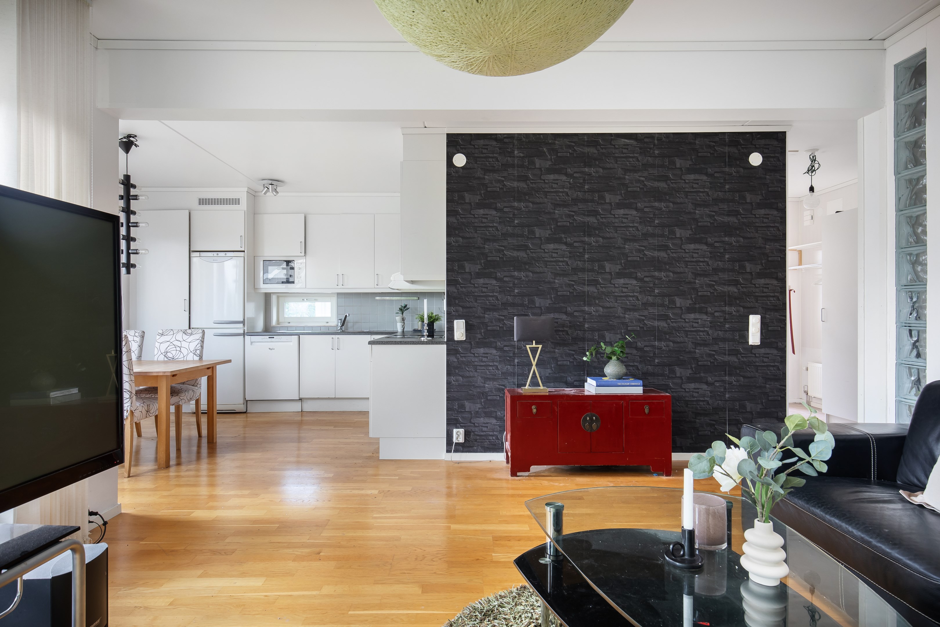 Bostadsbild från Klyvarevägen 59A, Såld i Skogalund, Nacka