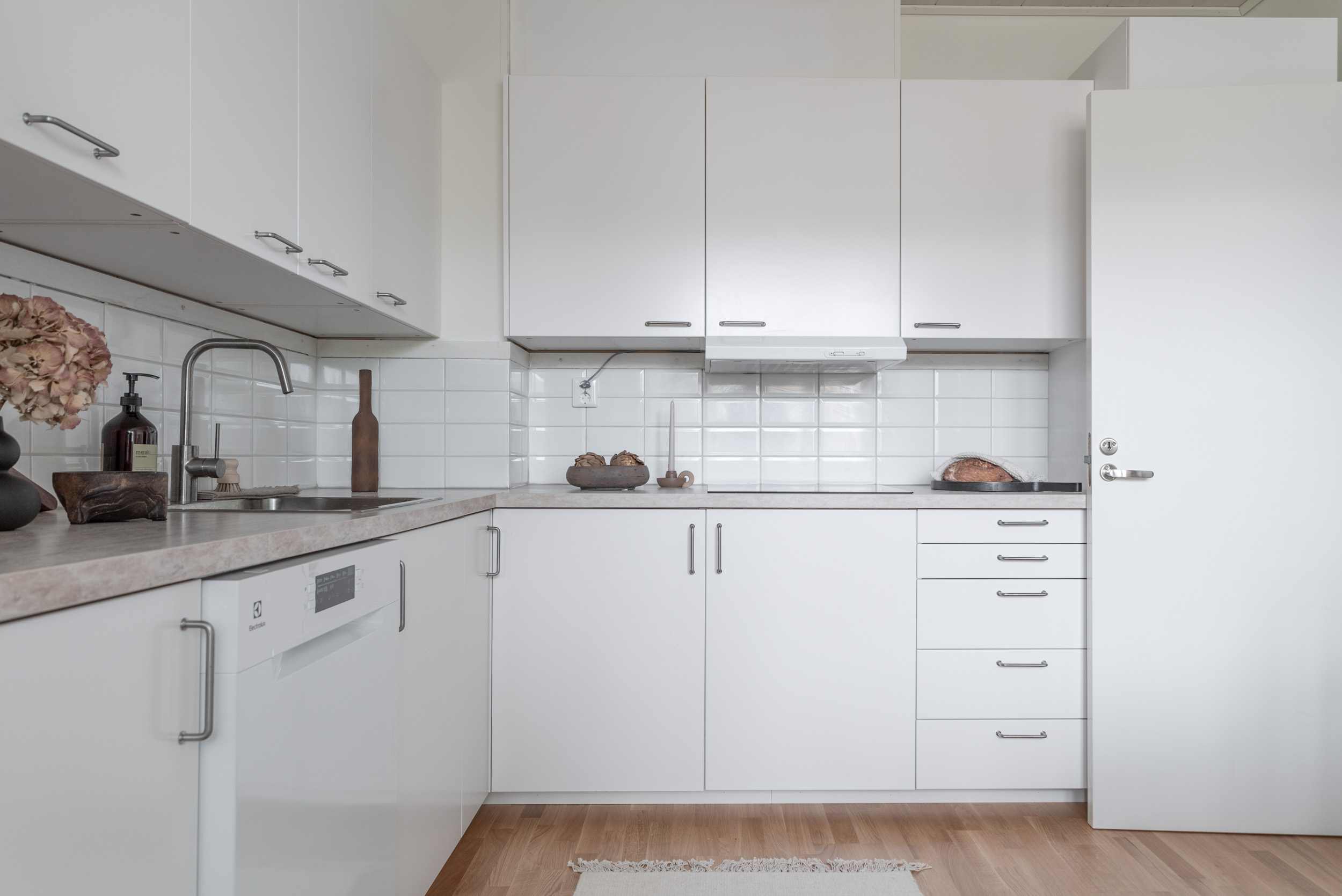 Bostadsbild från Relävägen 6, Till salu i ASEA-stan, Västerås