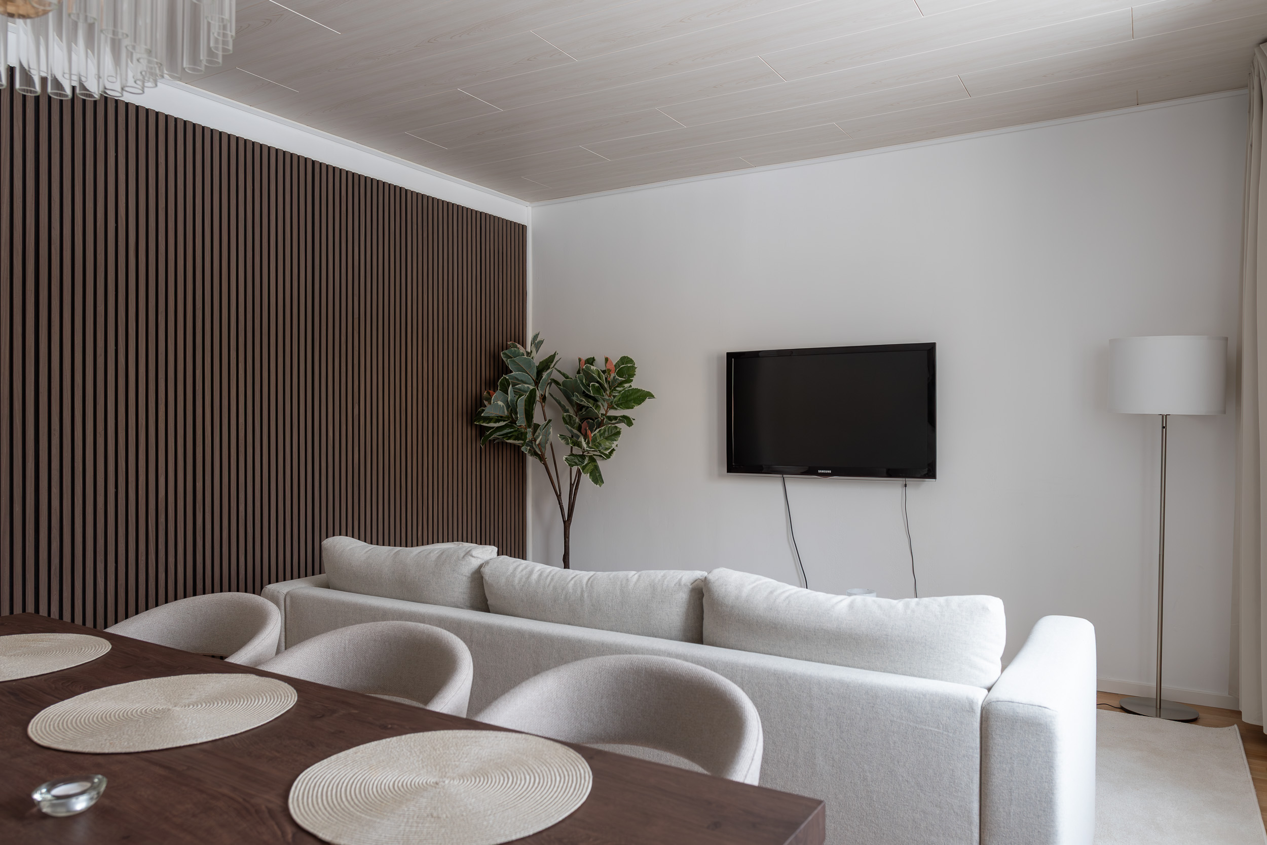 Bostadsbild från Relävägen 6, Till salu i ASEA-stan, Västerås