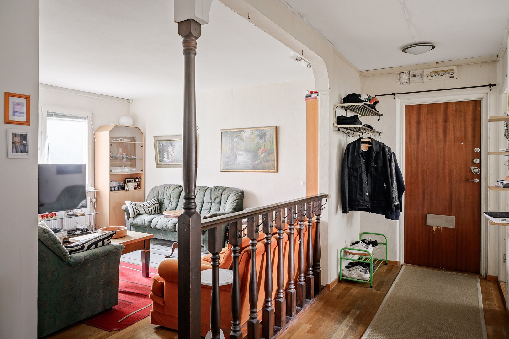 Bostadsbild från Ljuskärrsvägen 96, 2tr, Såld i Ljuskärrsberget - Saltsjöbaden, Nacka