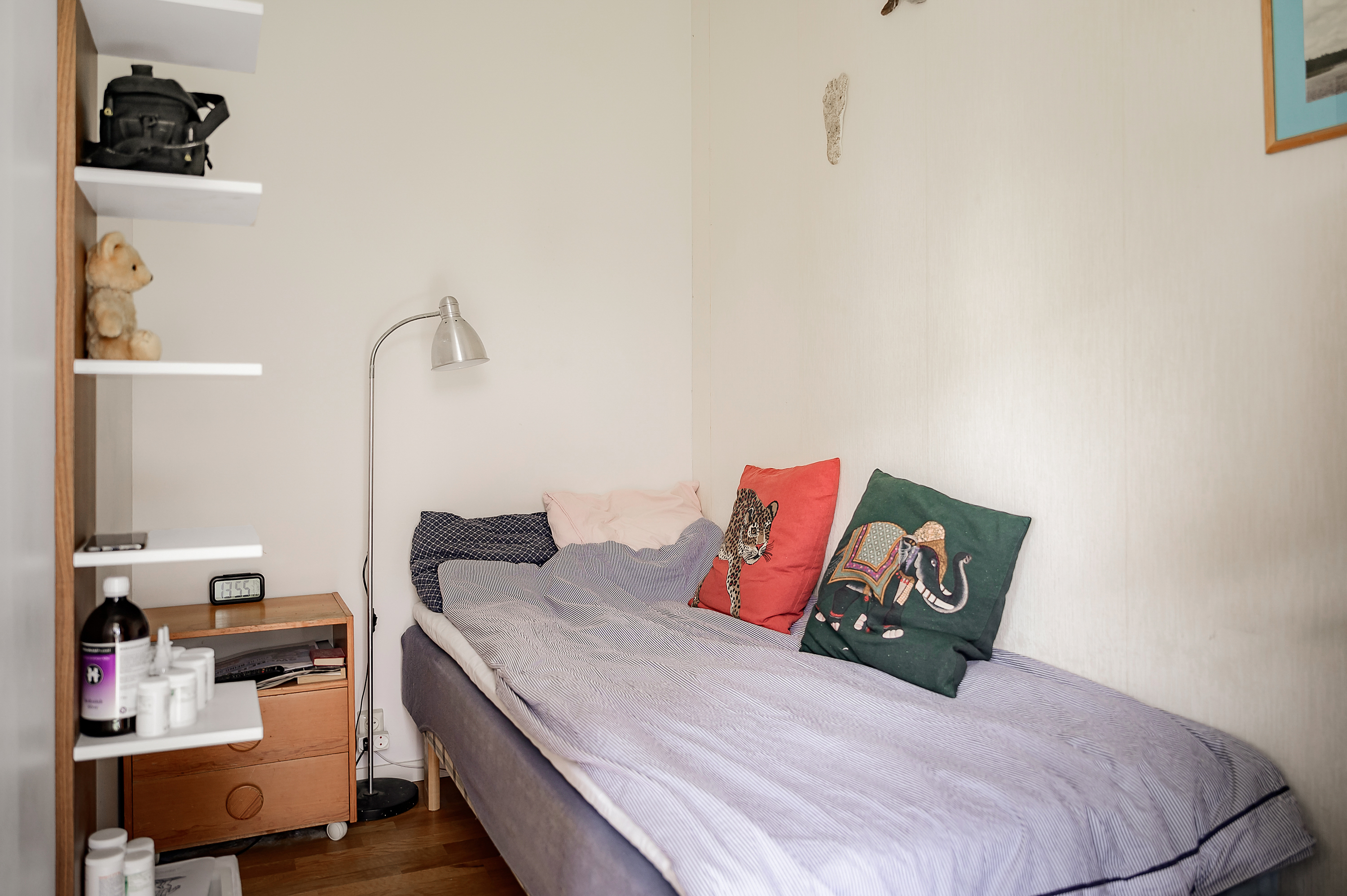 Bostadsbild från Ljuskärrsvägen 96, 2tr, Såld i Ljuskärrsberget - Saltsjöbaden, Nacka