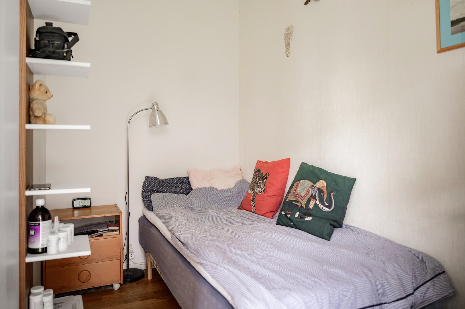 Bostadsbild från Ljuskärrsvägen 96, 2tr, Såld i Ljuskärrsberget - Saltsjöbaden, Nacka