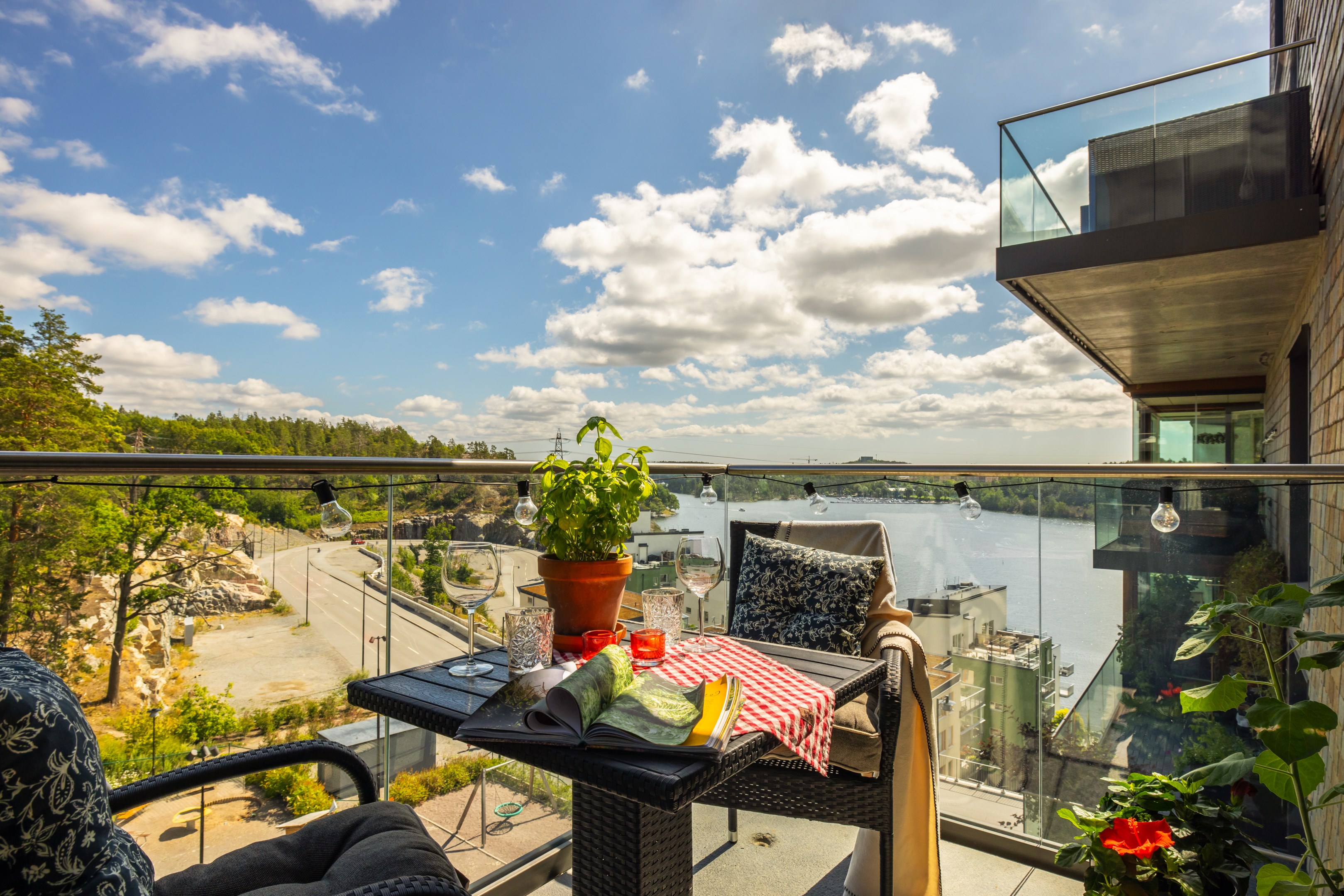 Bostadsbild från Tollareslingan 7, 6 tr, Såld i Tollare, Nacka