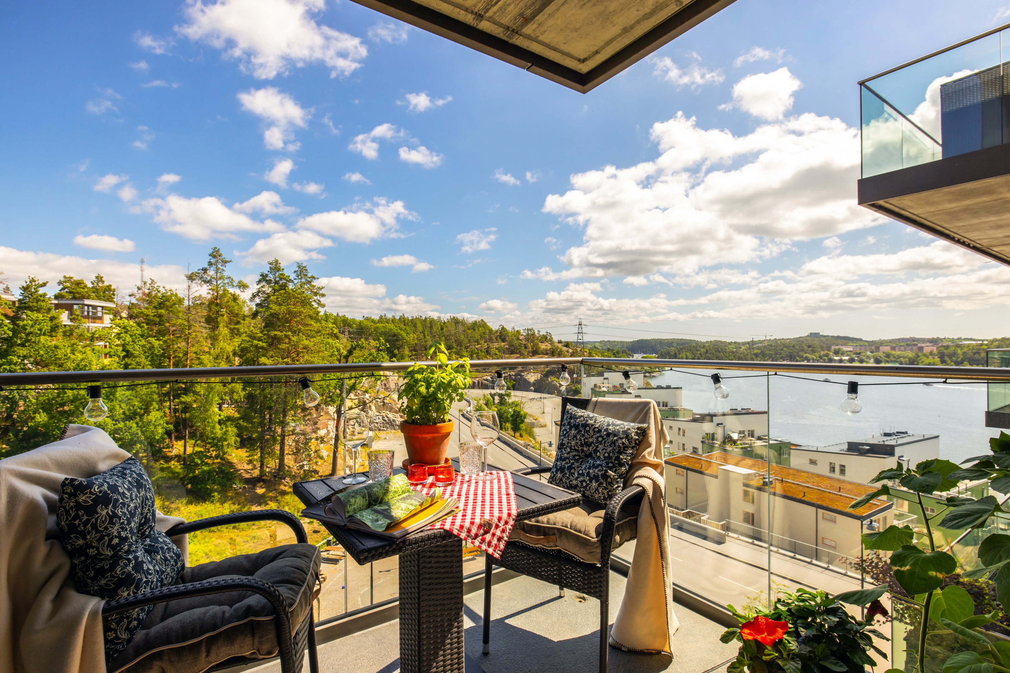 Bostadsbild från Tollareslingan 7, 6 tr, Såld i Tollare, Nacka