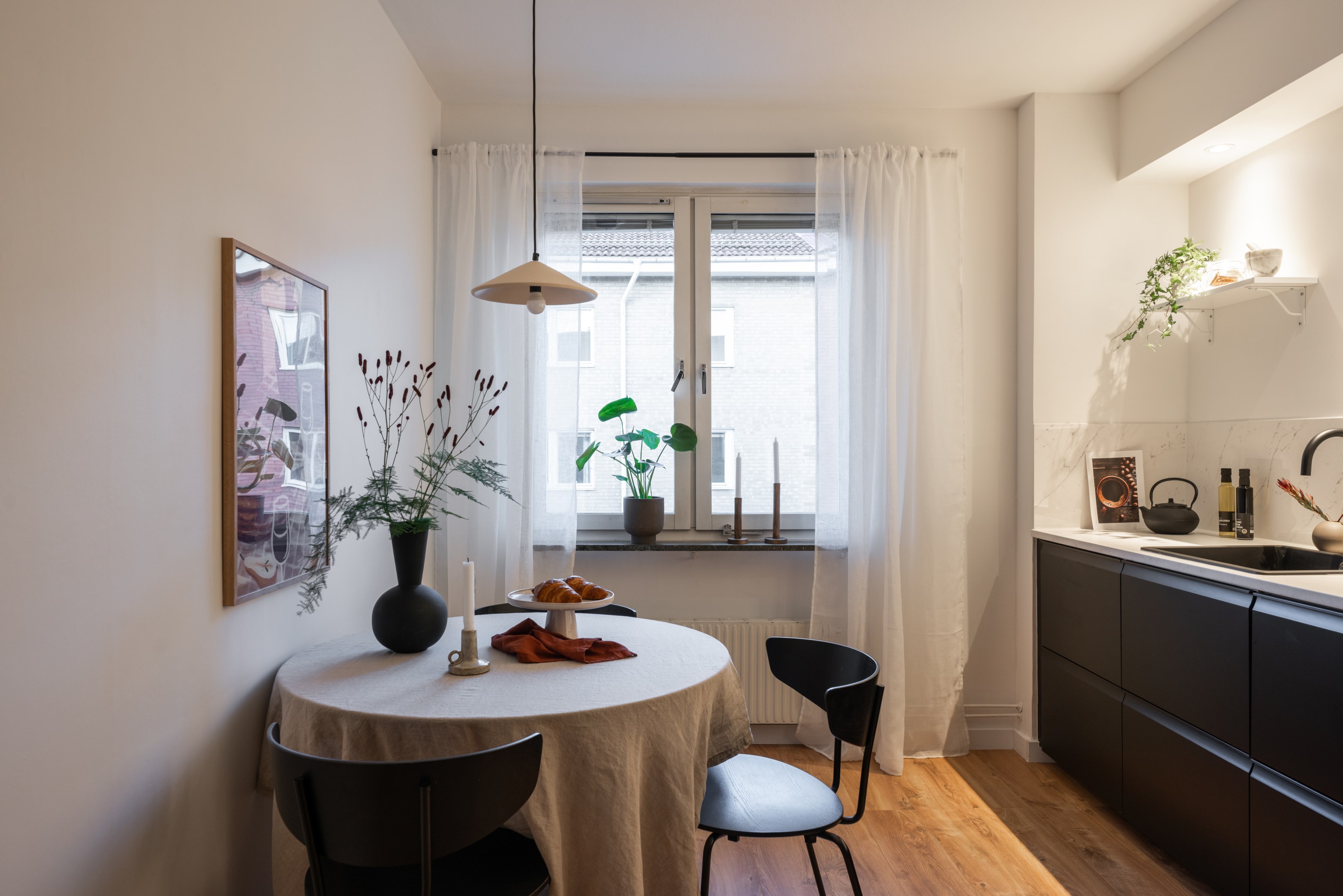 Bostadsbild från Norra floragatan 23B, Såld i Oxbacken, Västerås