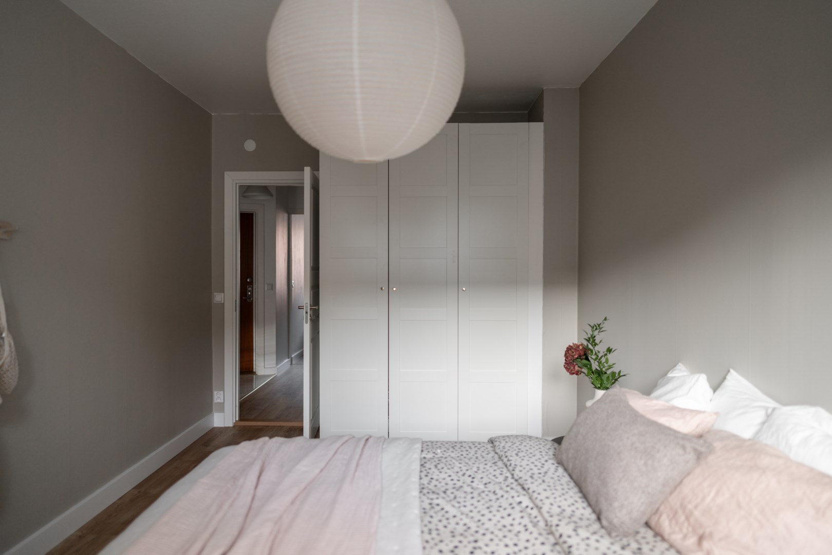 Bostadsbild från Norra floragatan 23B, Såld i Oxbacken, Västerås