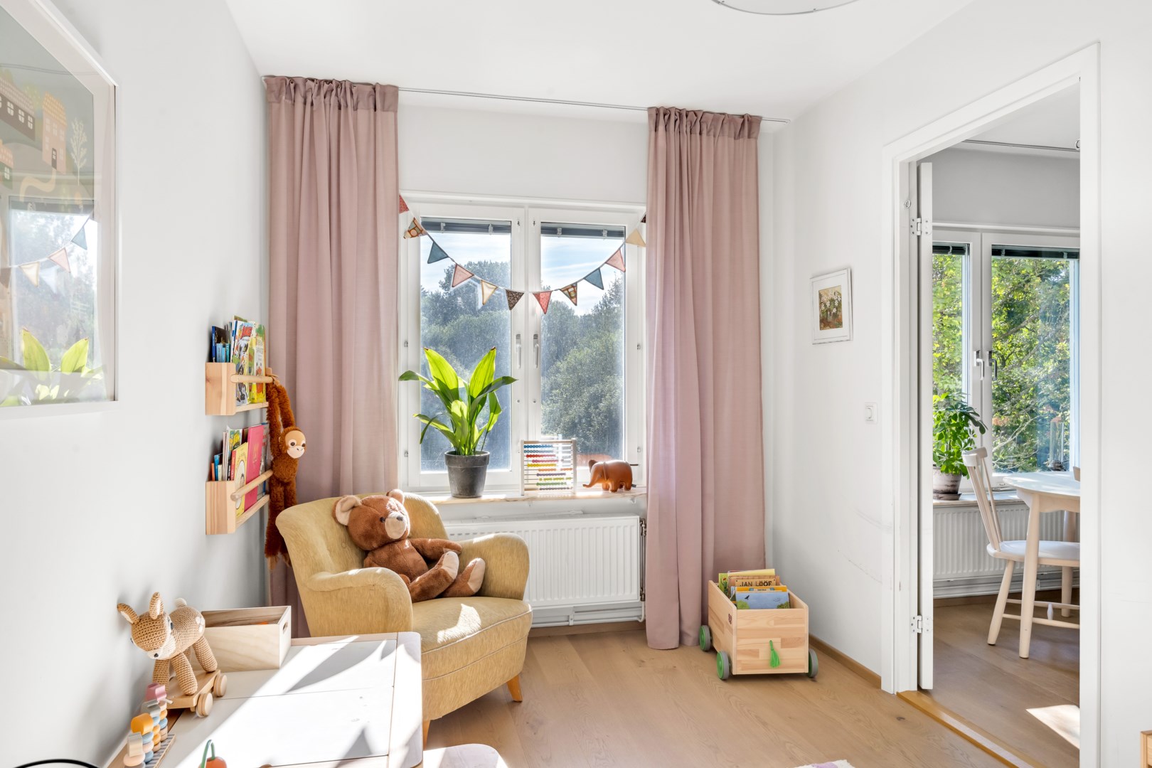 Bostadsbild från Eva Lagerwalls väg 28, Såld i Ulleråker, Uppsala