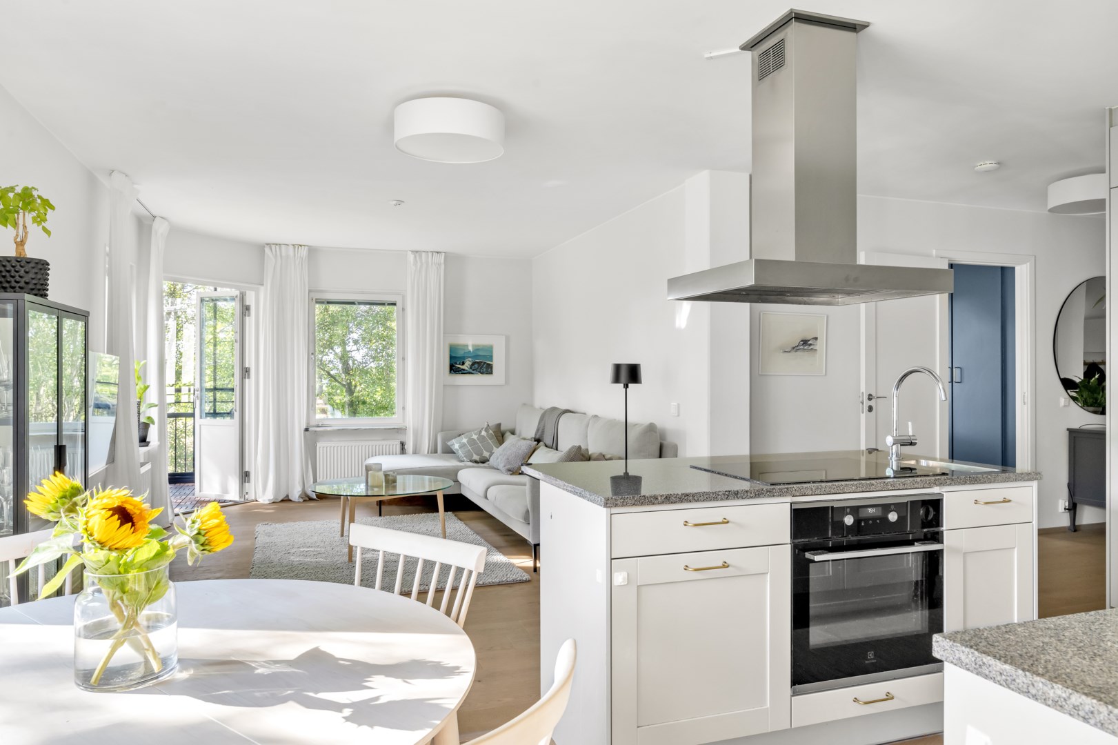 Bostadsbild från Eva Lagerwalls väg 28, Såld i Ulleråker, Uppsala