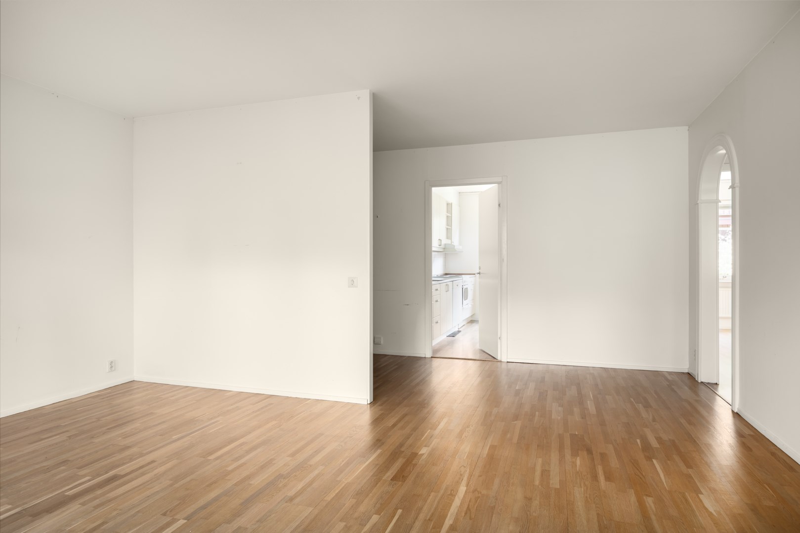 Bostadsbild från Blomstervägen 2, Såld i Finntorp, Nacka