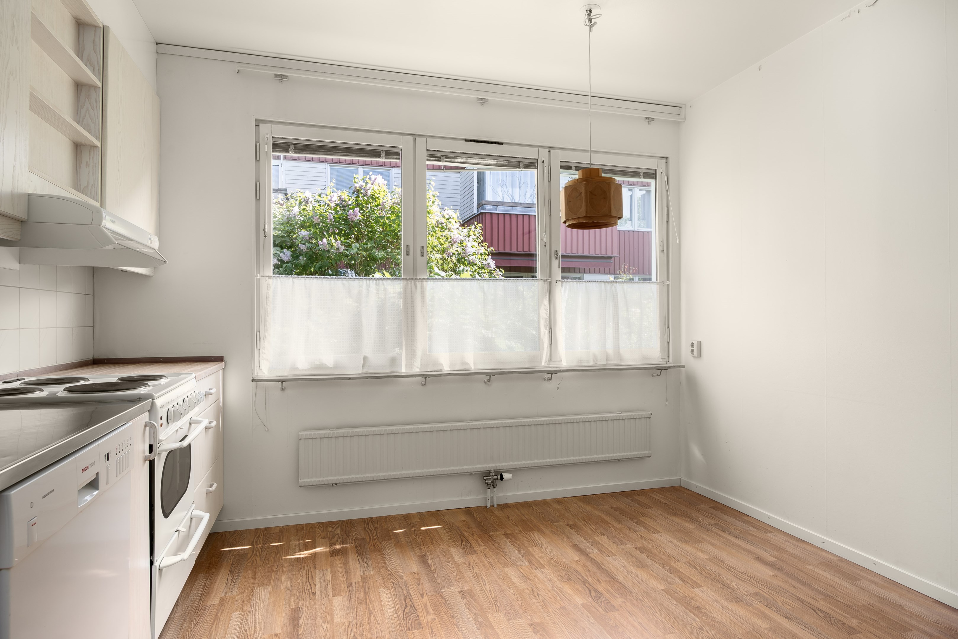 Bostadsbild från Blomstervägen 2, Såld i Finntorp, Nacka