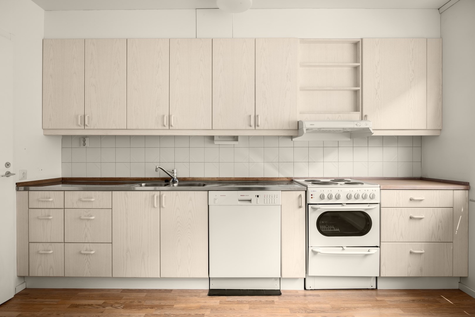 Bostadsbild från Blomstervägen 2, Såld i Finntorp, Nacka