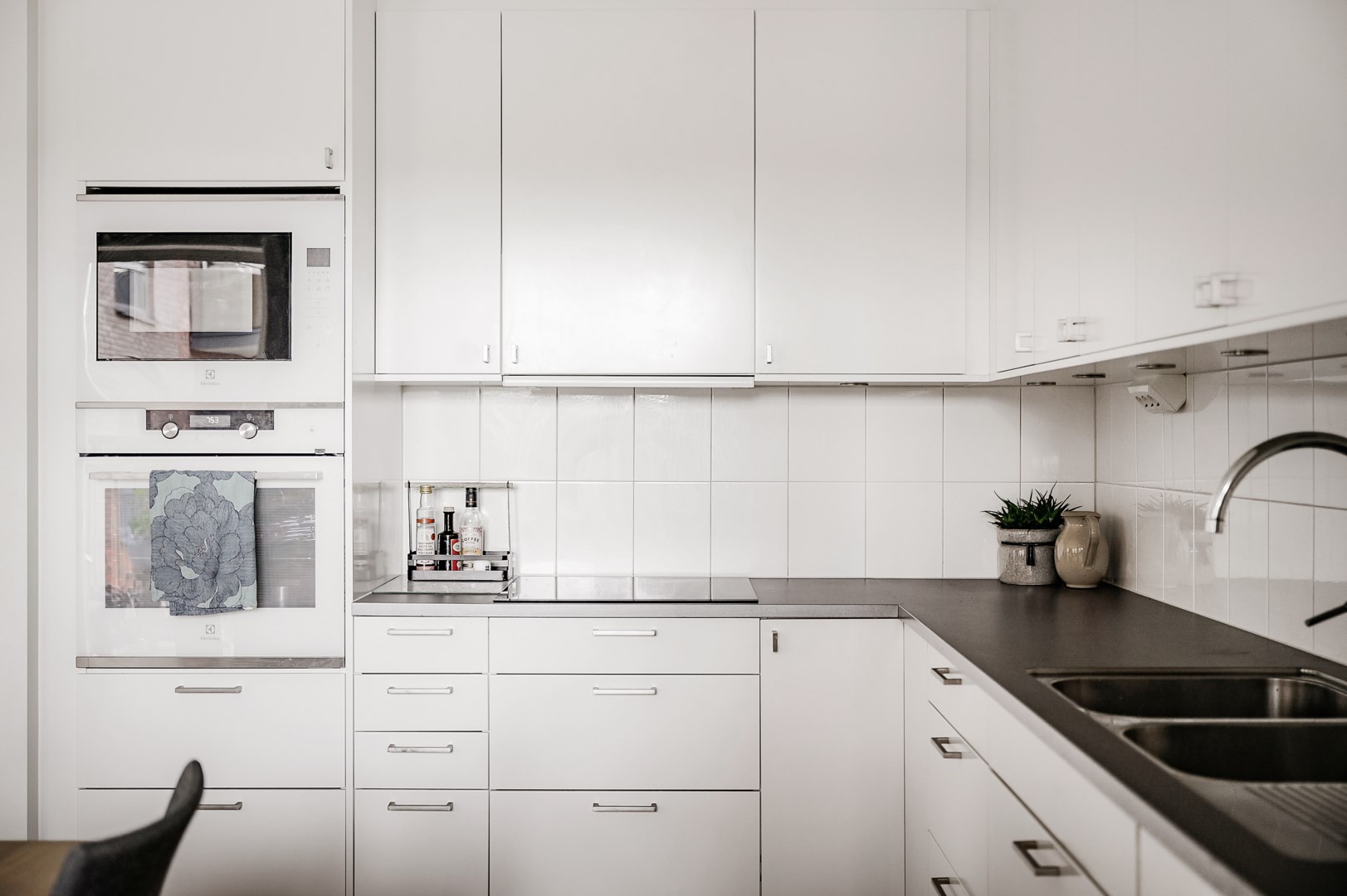 Bostadsbild från Tollareslingan 22, 2 tr, Såld i Tollare, Nacka