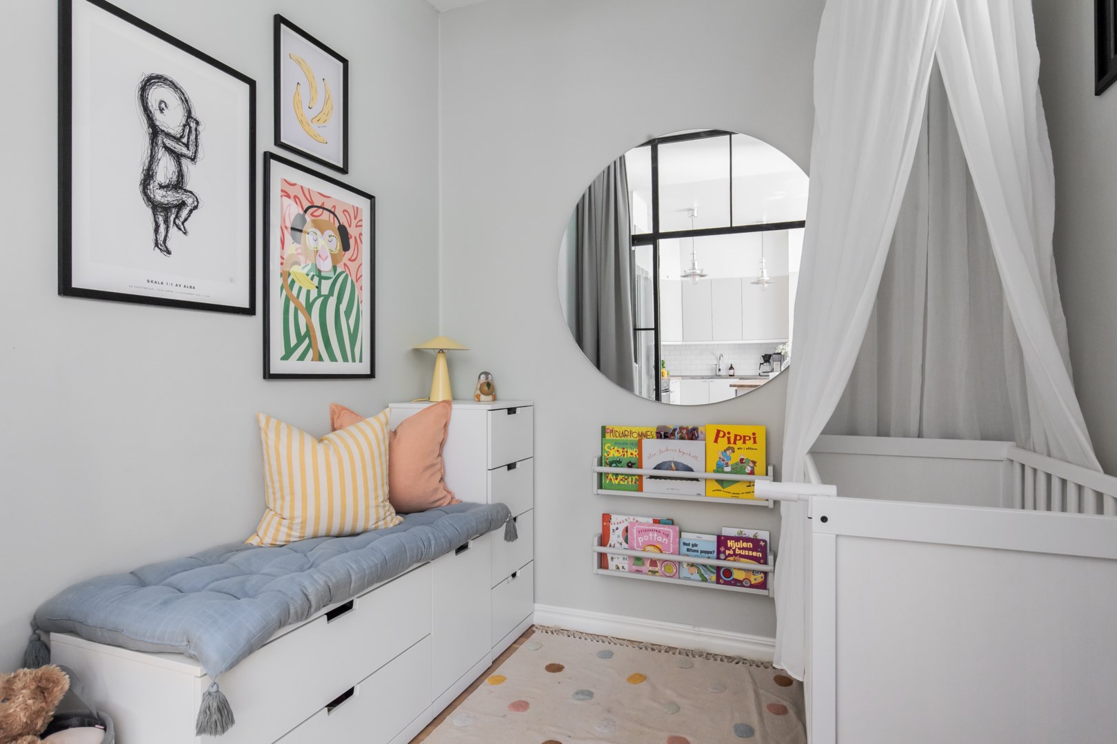 Bostadsbild från Fingerörtsvägen 8, Såld i Järla sjö, Nacka