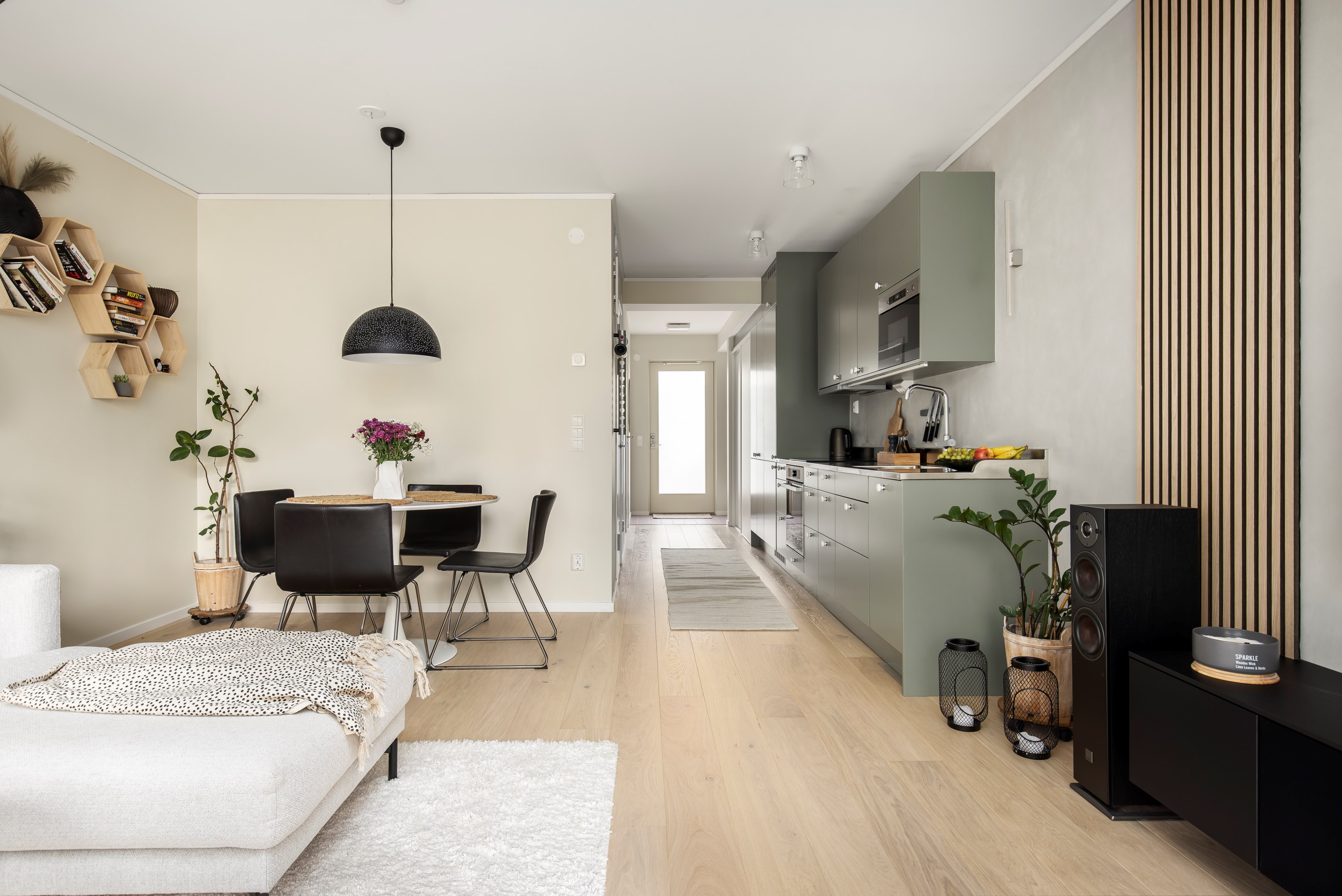 Bostadsbild från Wilhelm Kåges gata 42A, Såld i Porslinskvarteren, Värmdö