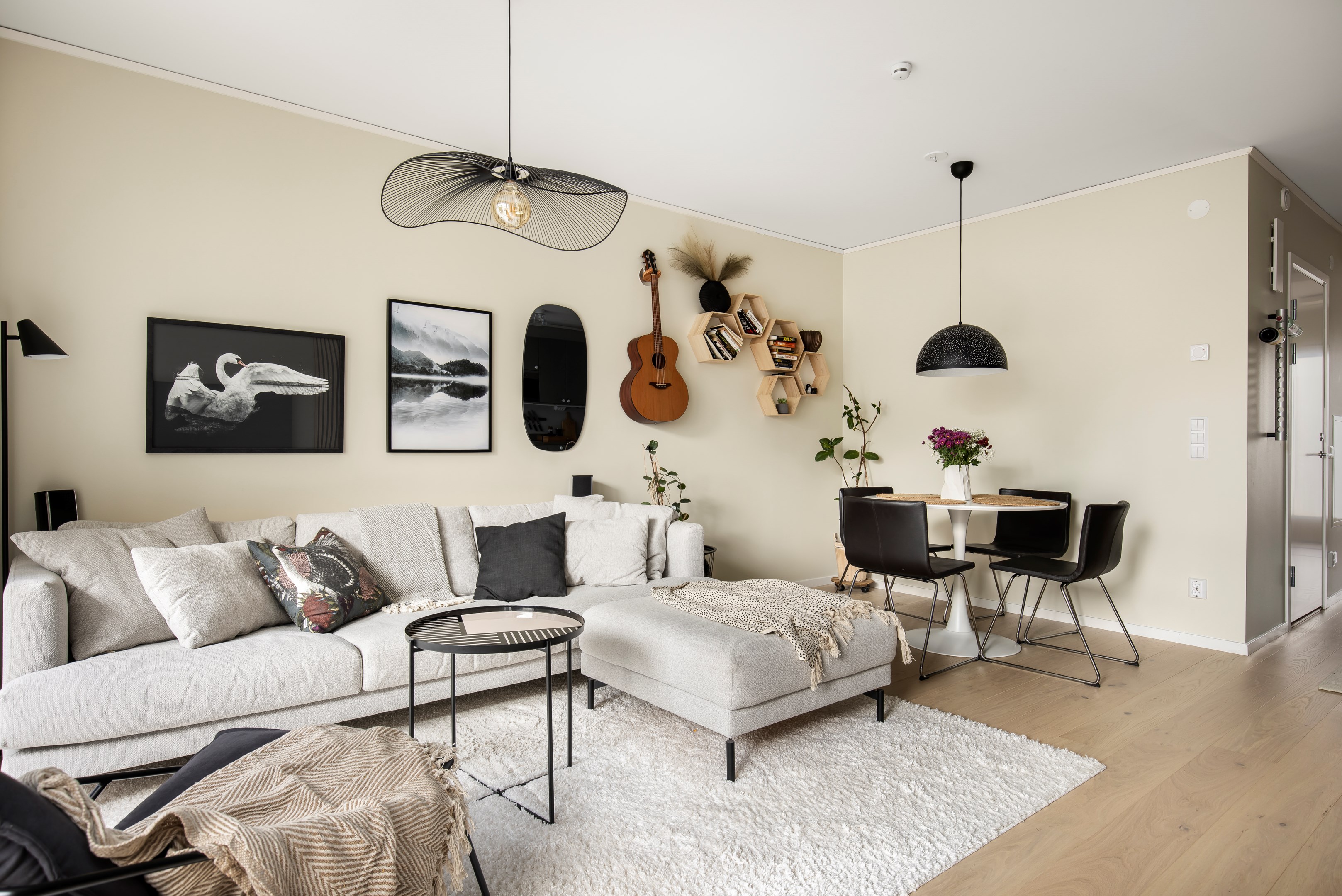 Bostadsbild från Wilhelm Kåges gata 42A, Såld i Porslinskvarteren, Värmdö