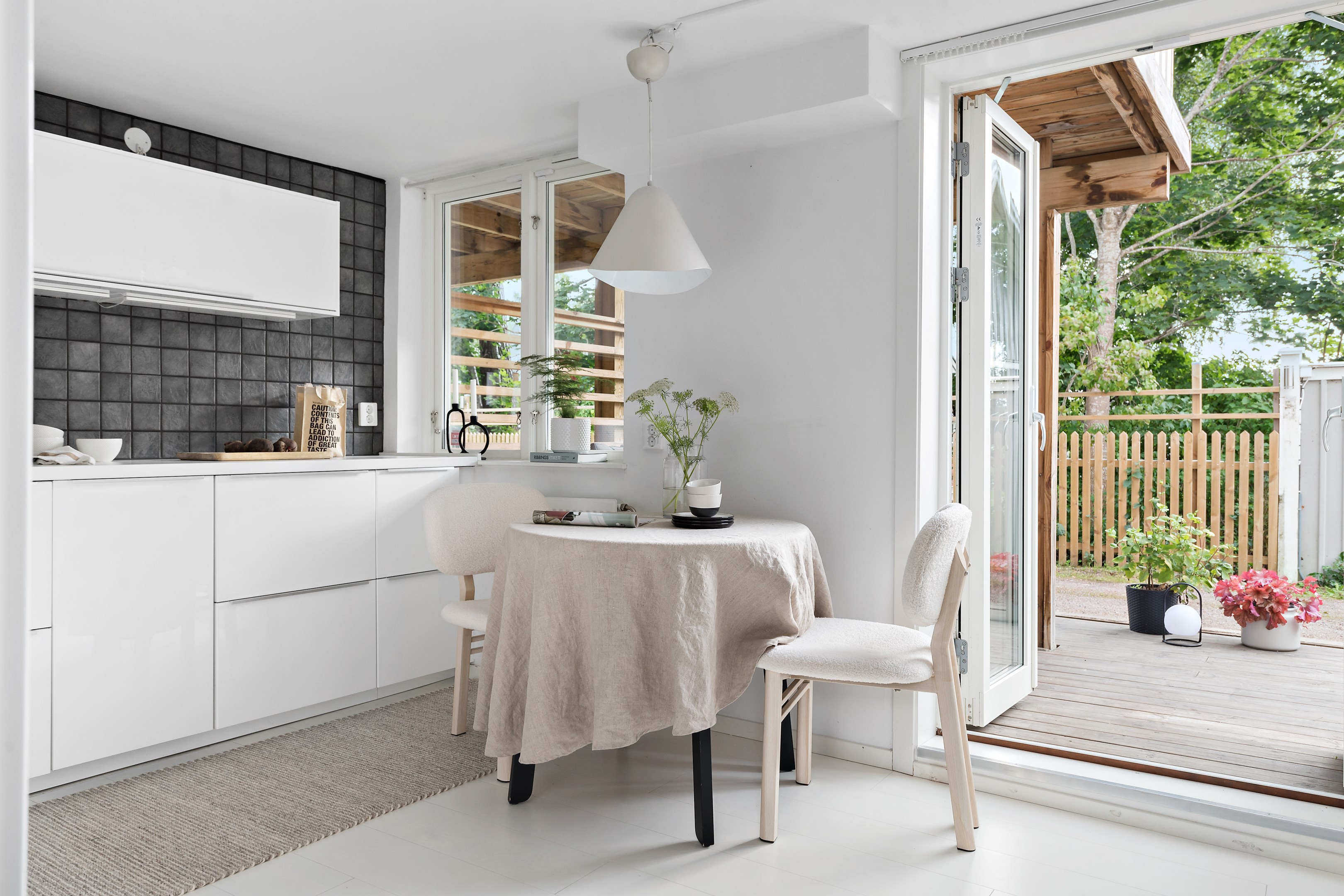 Bostadsbild från Dag Hammarskjölds Väg 279, Snart till salu i Sunnersta, Uppsala