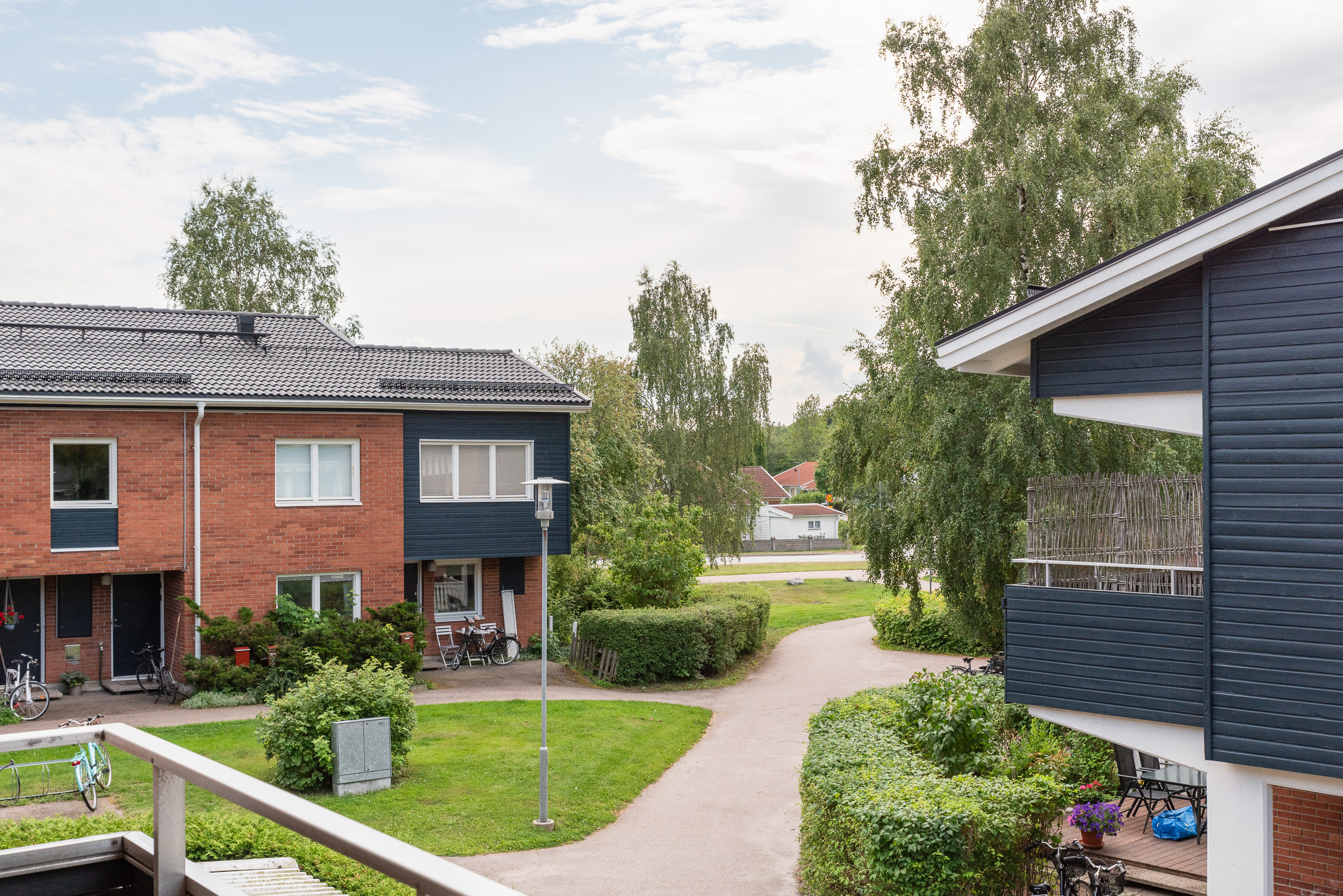 Bostadsbild från Julrosvägen 3, Såld i Gryta, Västerås