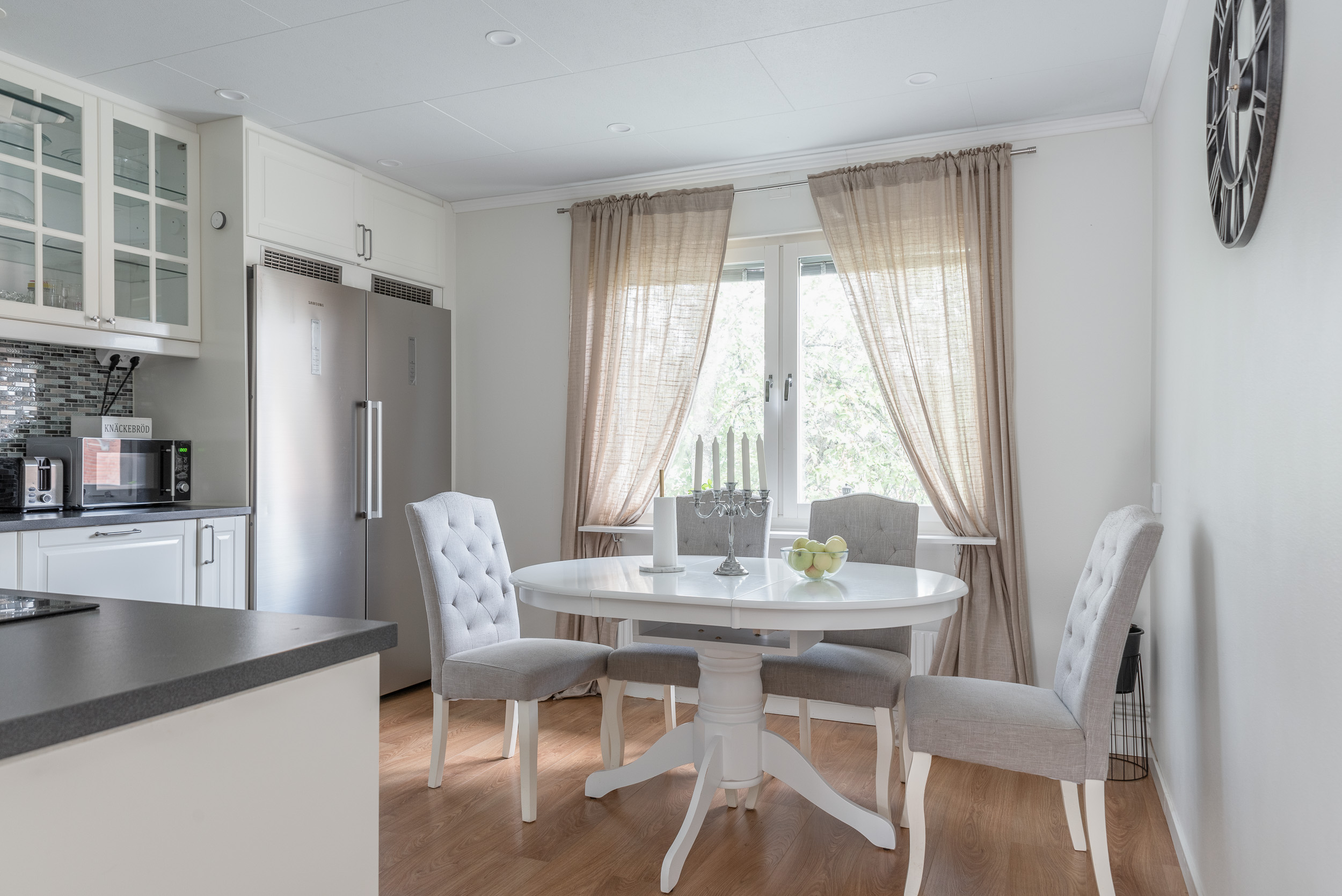 Bostadsbild från Julrosvägen 3, Såld i Gryta, Västerås