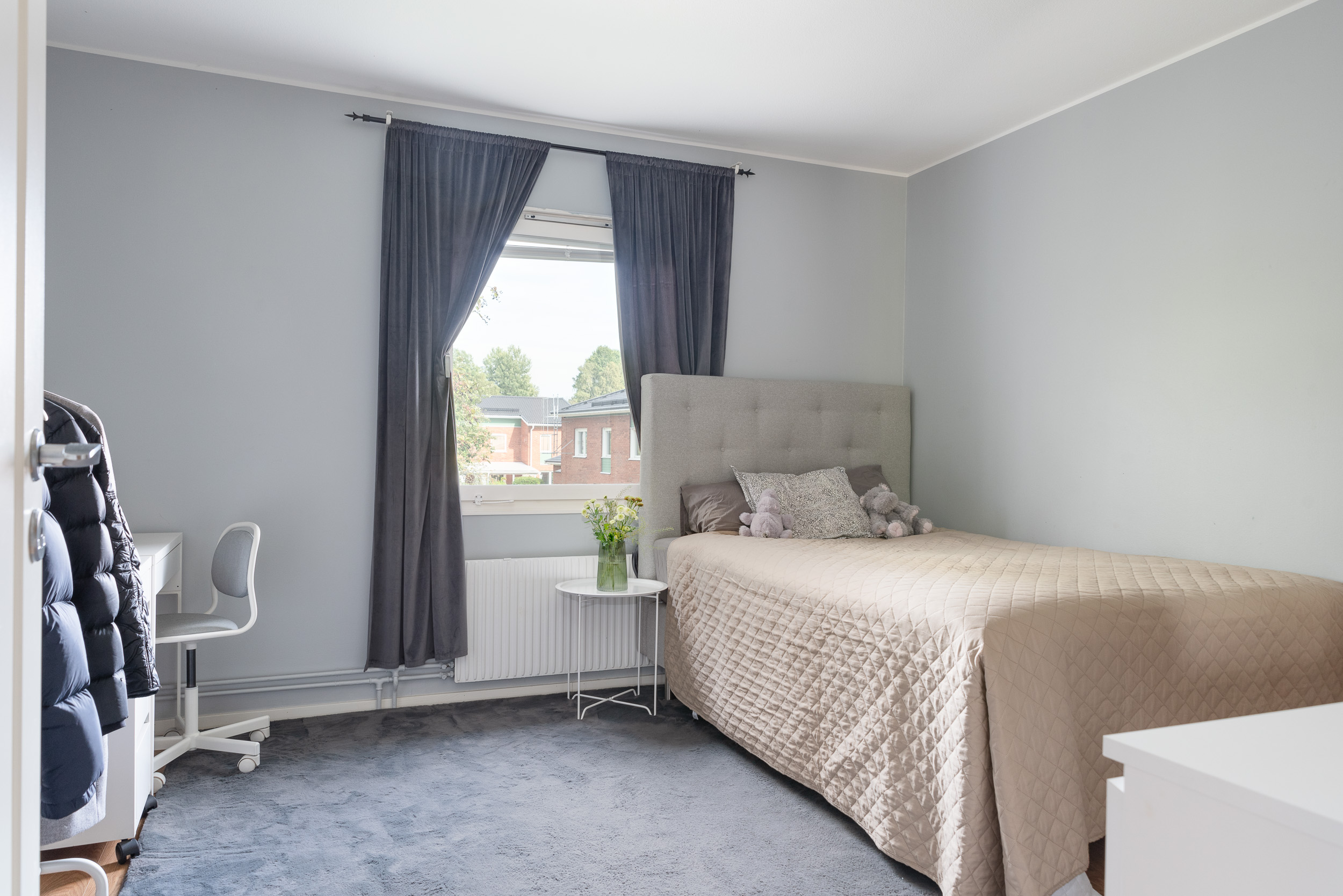 Bostadsbild från Julrosvägen 3, Såld i Gryta, Västerås