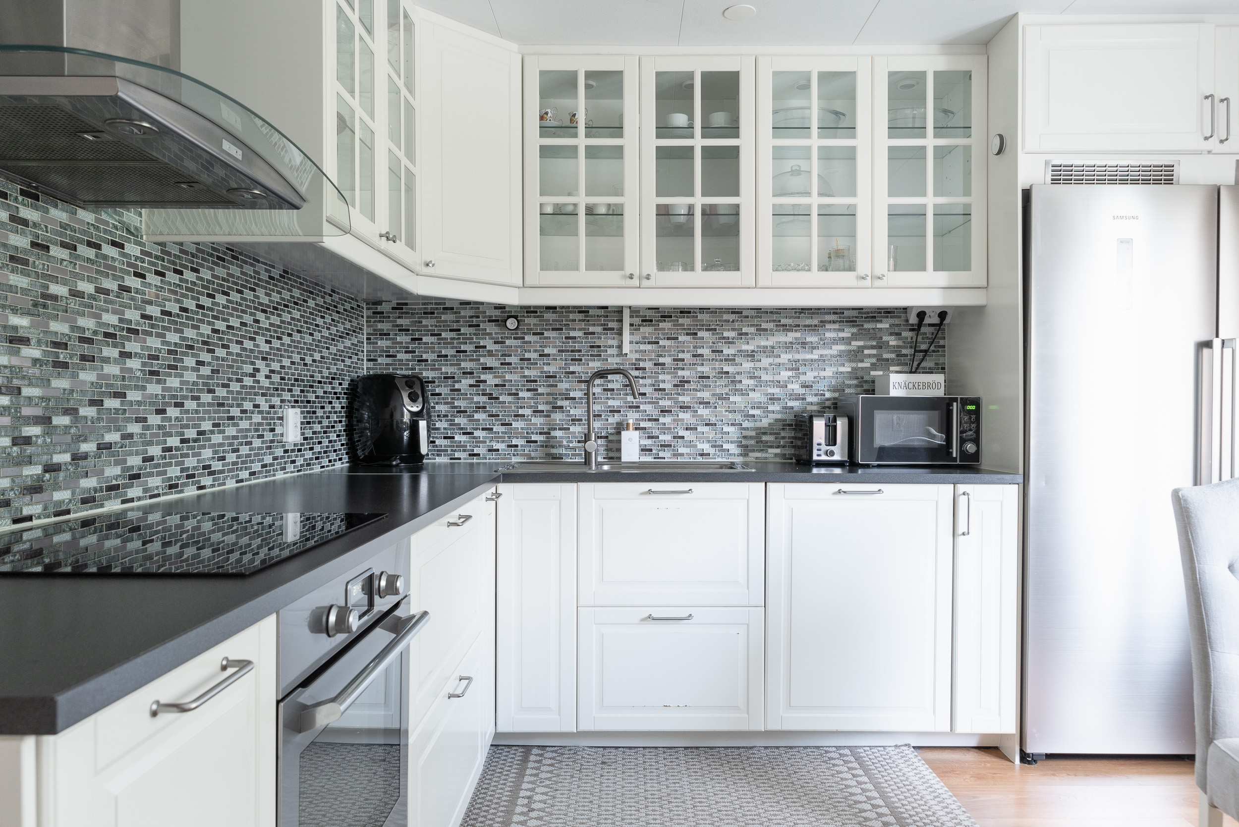 Bostadsbild från Julrosvägen 3, Såld i Gryta, Västerås