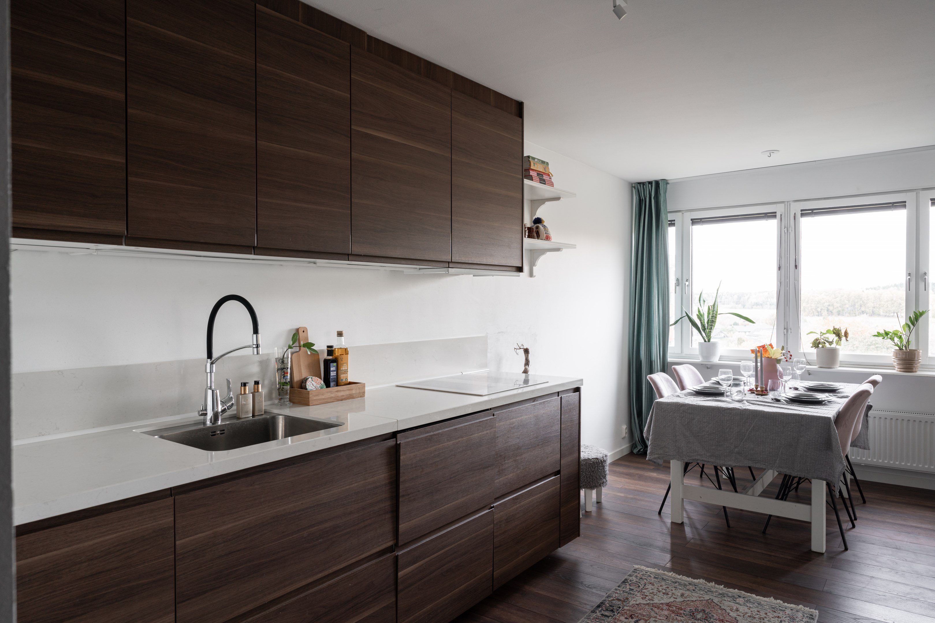 Bostadsbild från Släggkastargatan 11, Såld i Rönnby, Västerås