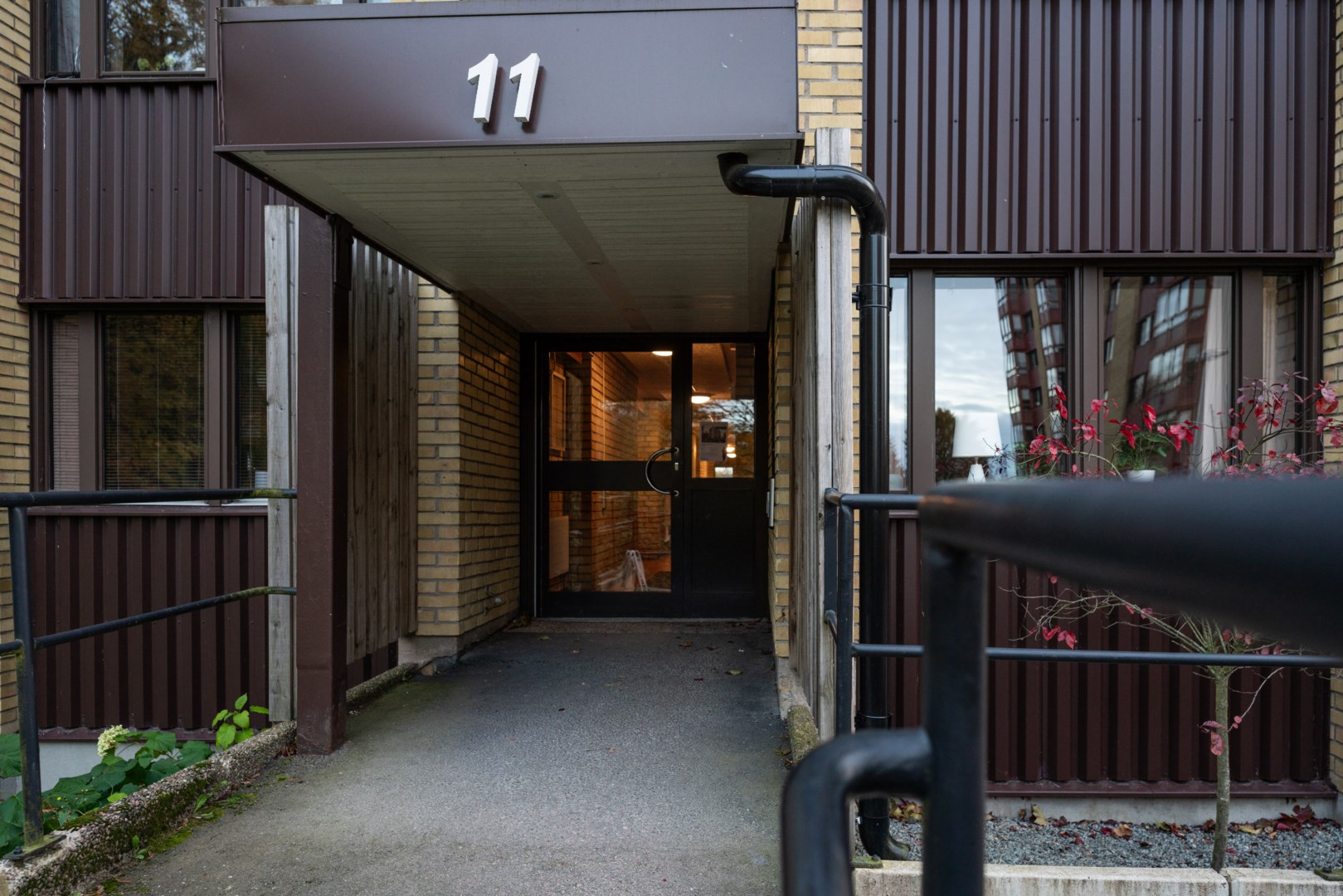 Bostadsbild från Släggkastargatan 11, Såld i Rönnby, Västerås