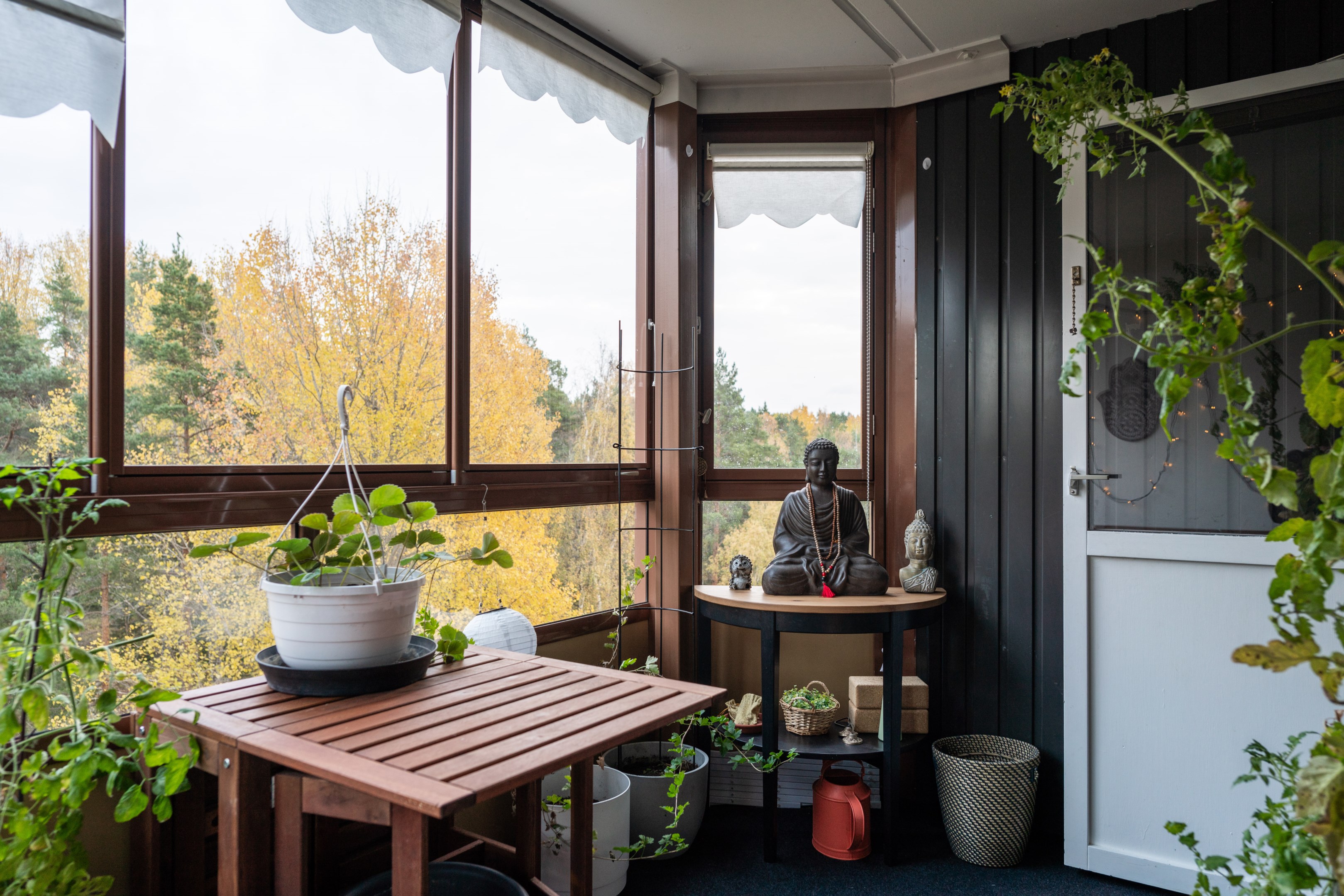Bostadsbild från Släggkastargatan 11, Såld i Rönnby, Västerås