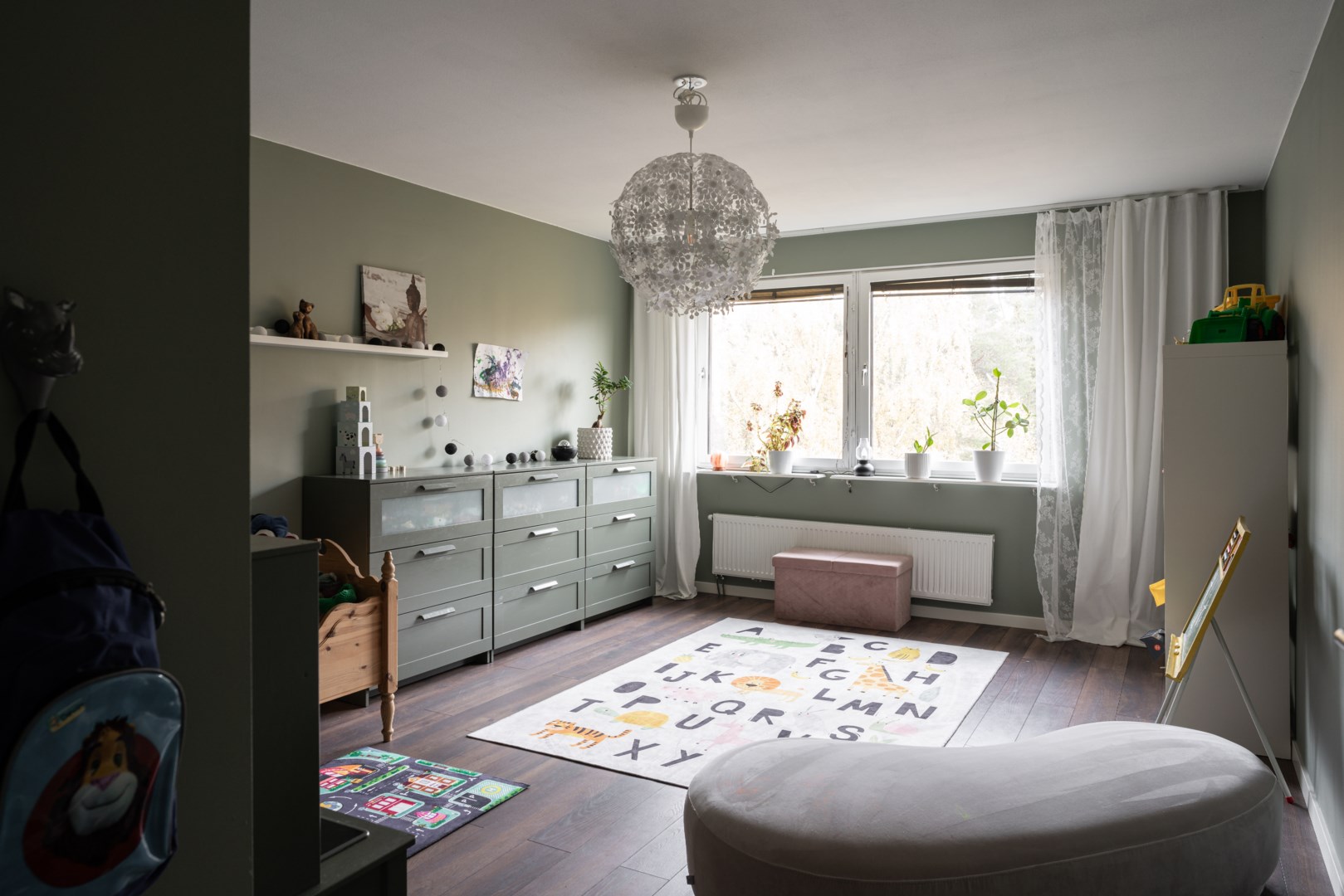 Bostadsbild från Släggkastargatan 11, Såld i Rönnby, Västerås