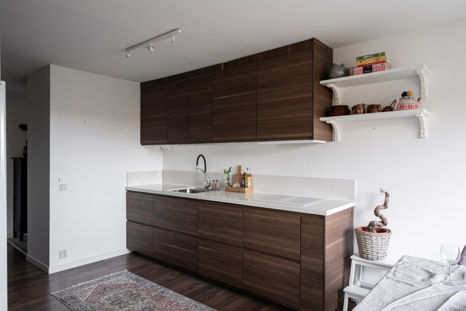 Bostadsbild från Släggkastargatan 11, Såld i Rönnby, Västerås