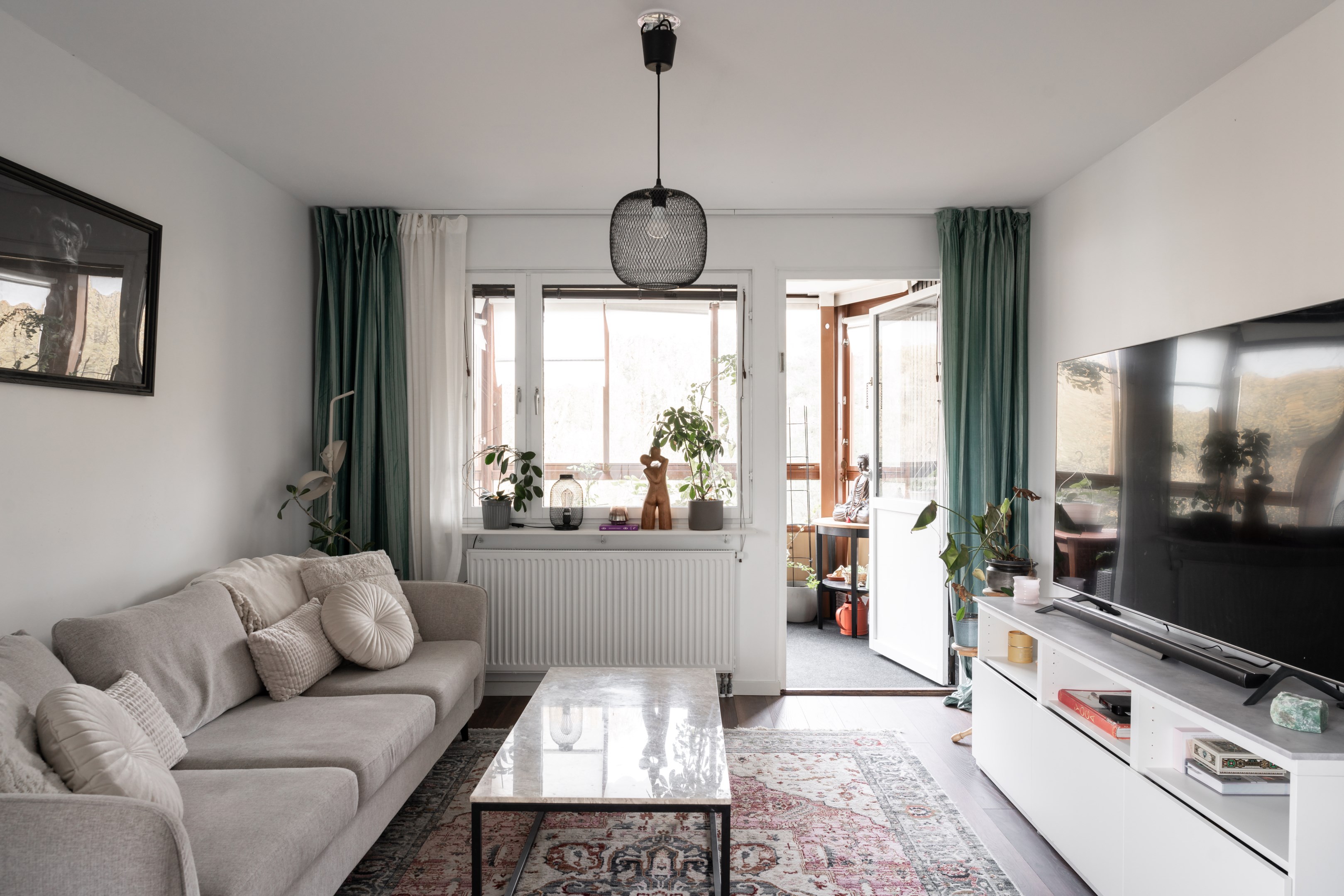 Bostadsbild från Släggkastargatan 11, Såld i Rönnby, Västerås