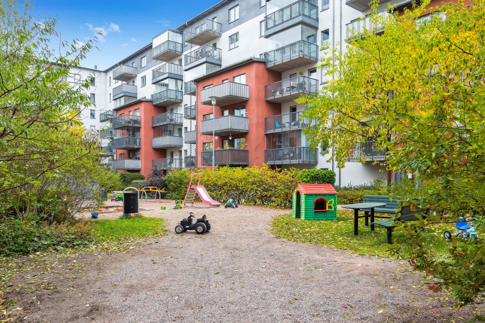 Bostadsbild från Hugingatan 11, Såld i Kungsängen, Uppsala