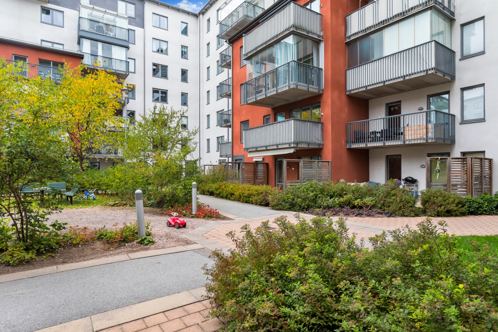 Bostadsbild från Hugingatan 11, Såld i Kungsängen, Uppsala