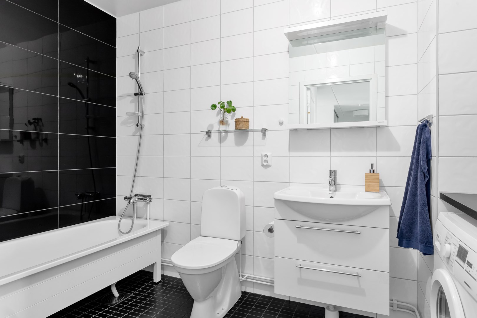 Bostadsbild från Hugingatan 11, Såld i Kungsängen, Uppsala