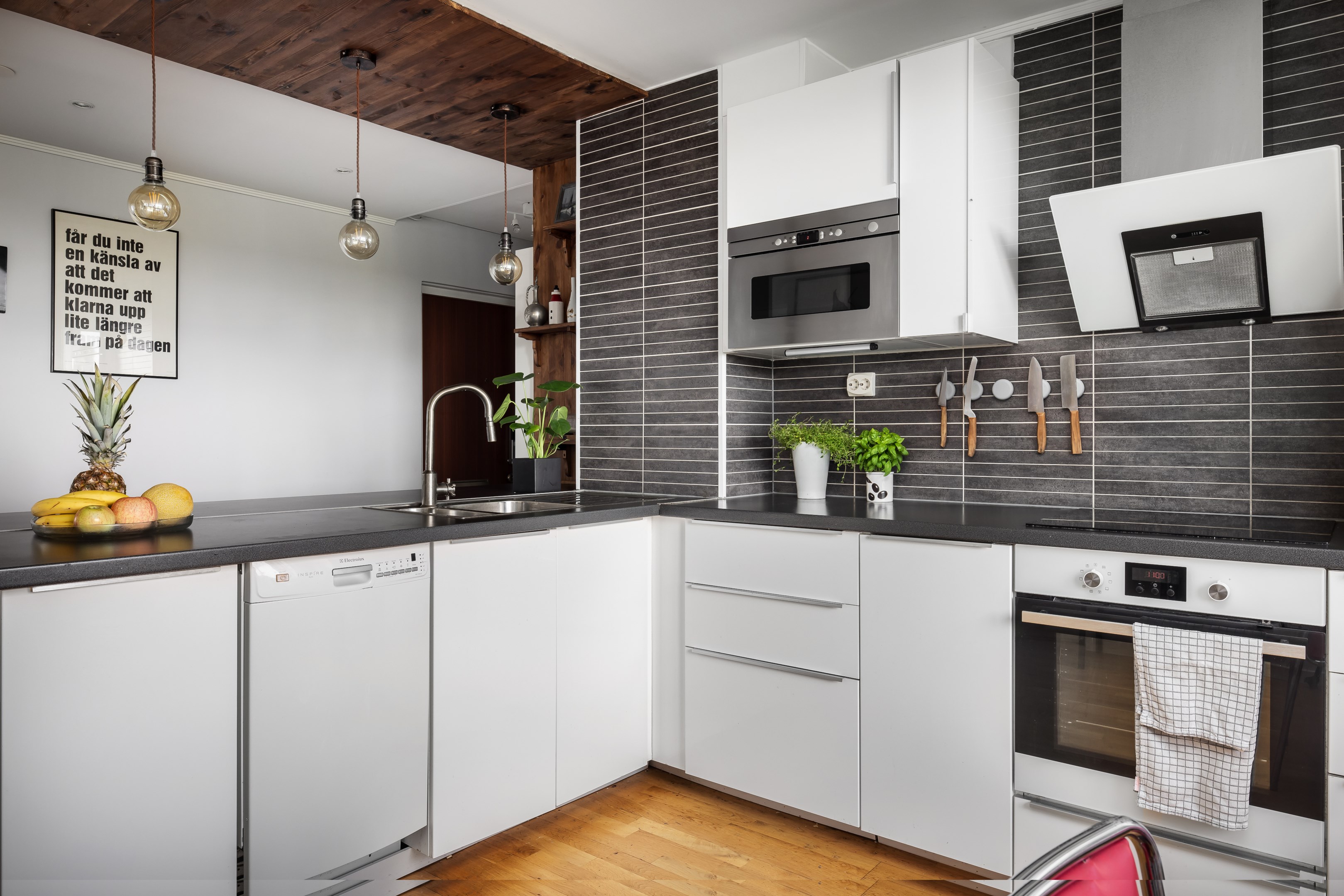 Bostadsbild från Henriksdalsringen 51, Såld i Henriksdalsberget, Nacka