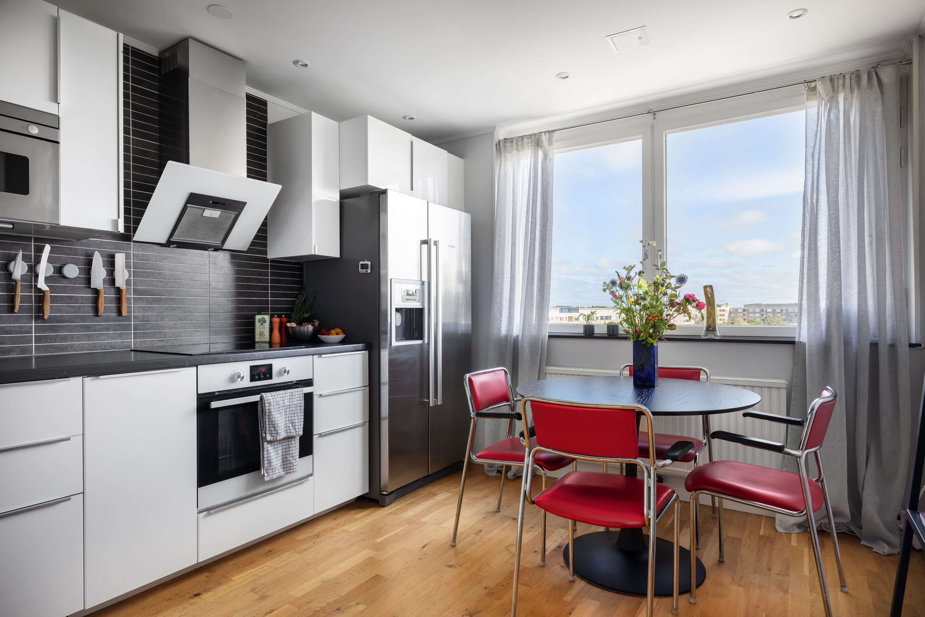 Bostadsbild från Henriksdalsringen 51, Såld i Henriksdalsberget, Nacka